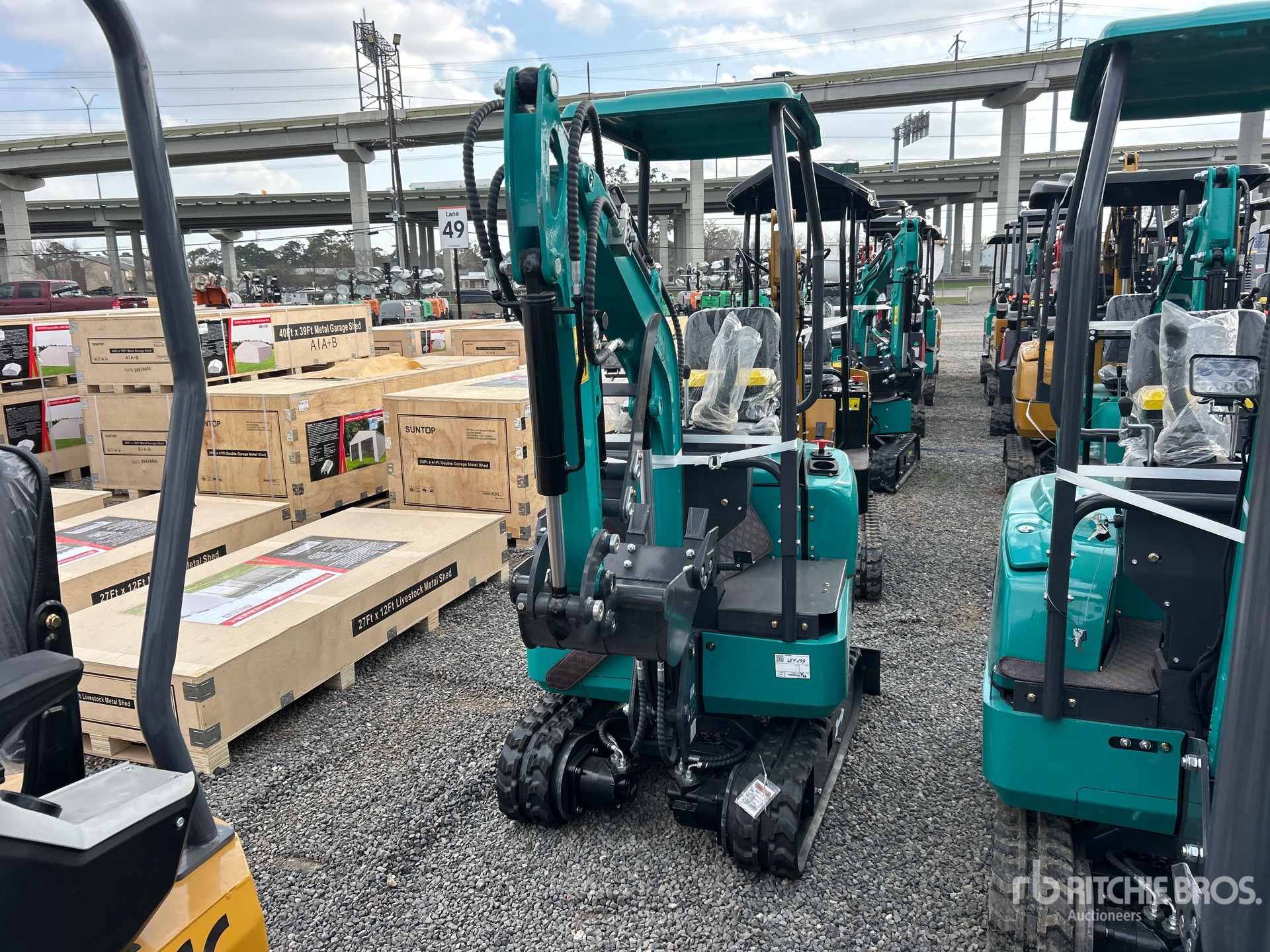 General Appearance with Picture, Left Front Corner