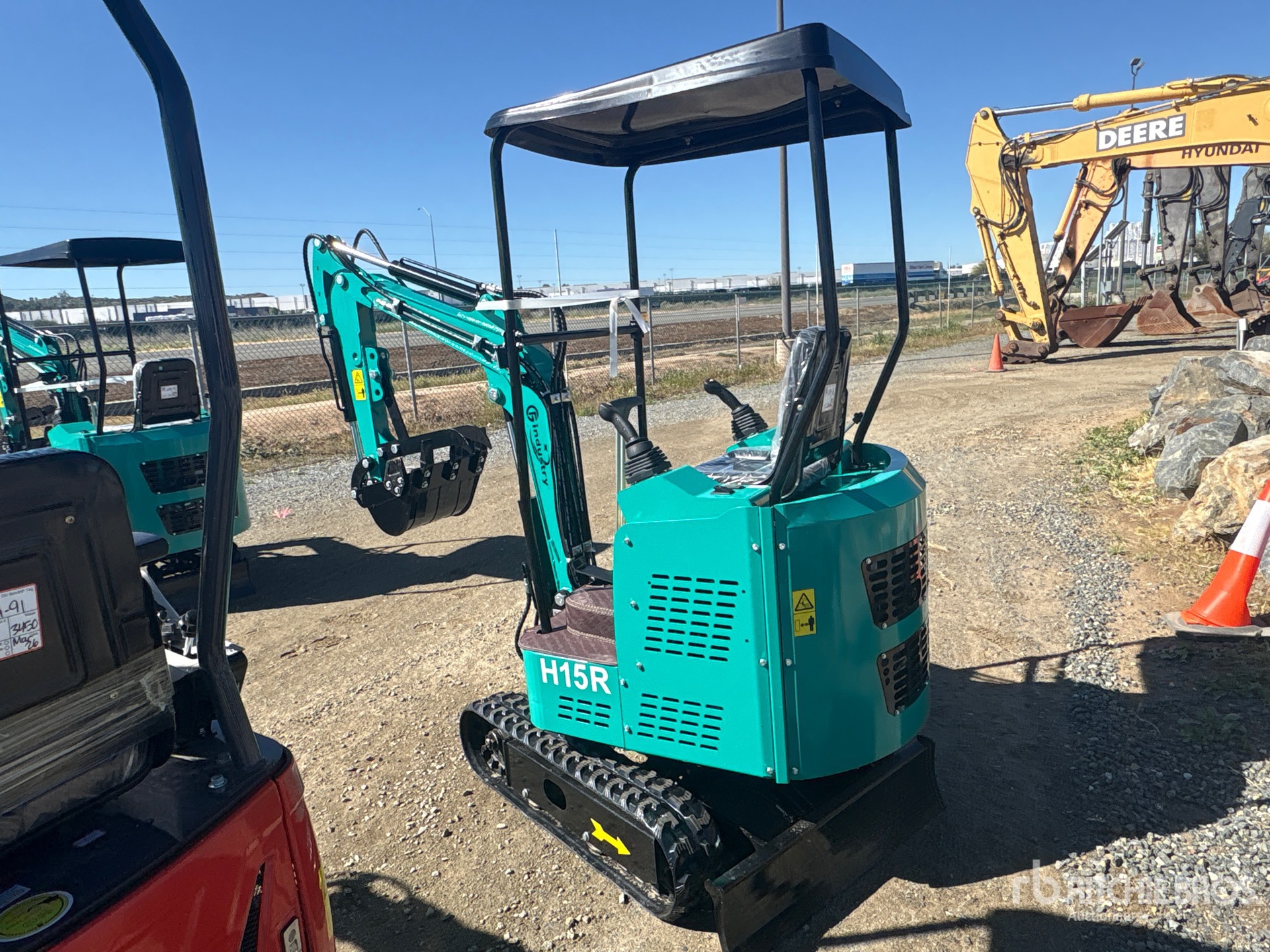 General Appearance with Picture, Left Rear Corner