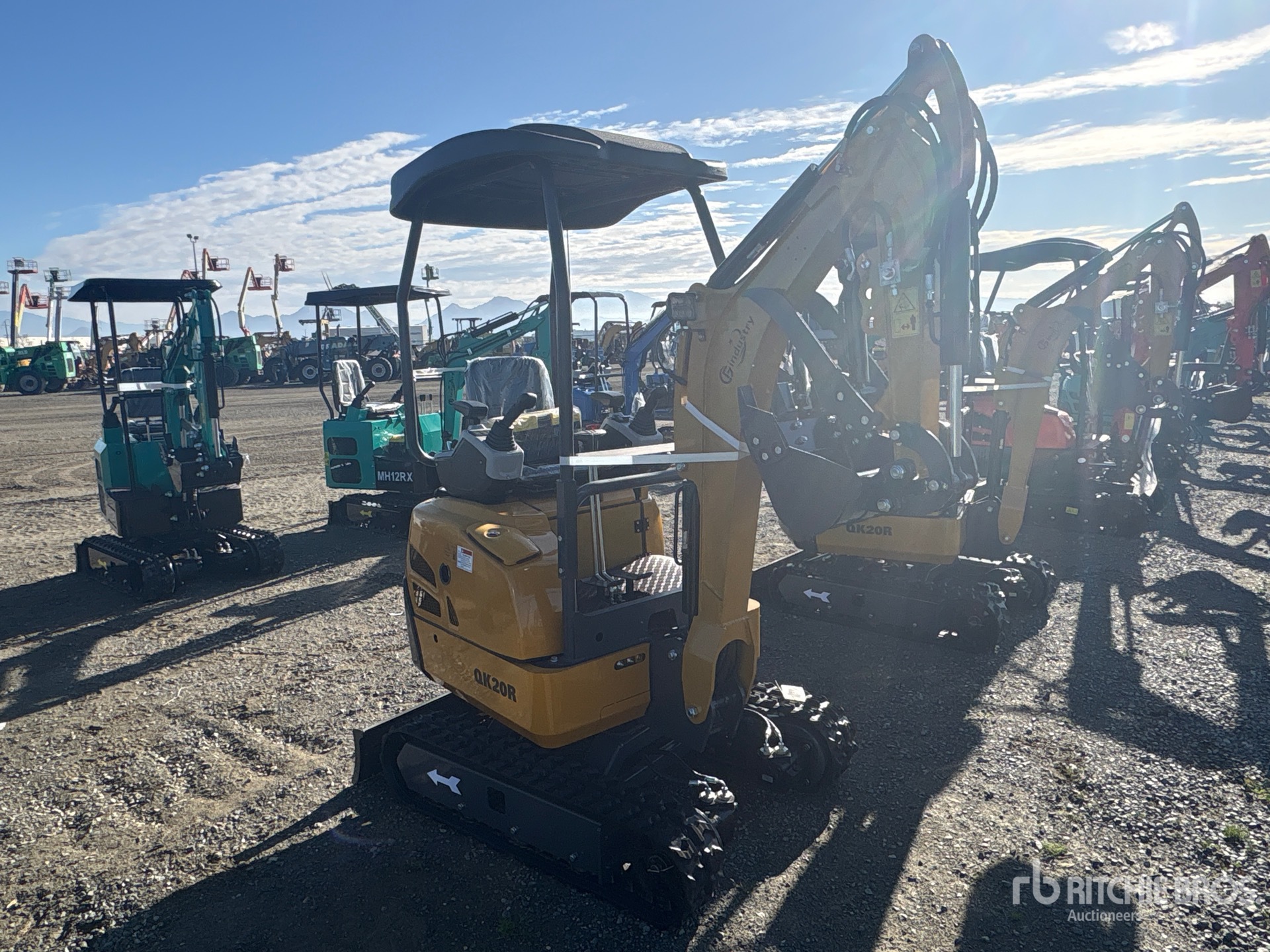 General Appearance with Picture, Right Front Corner