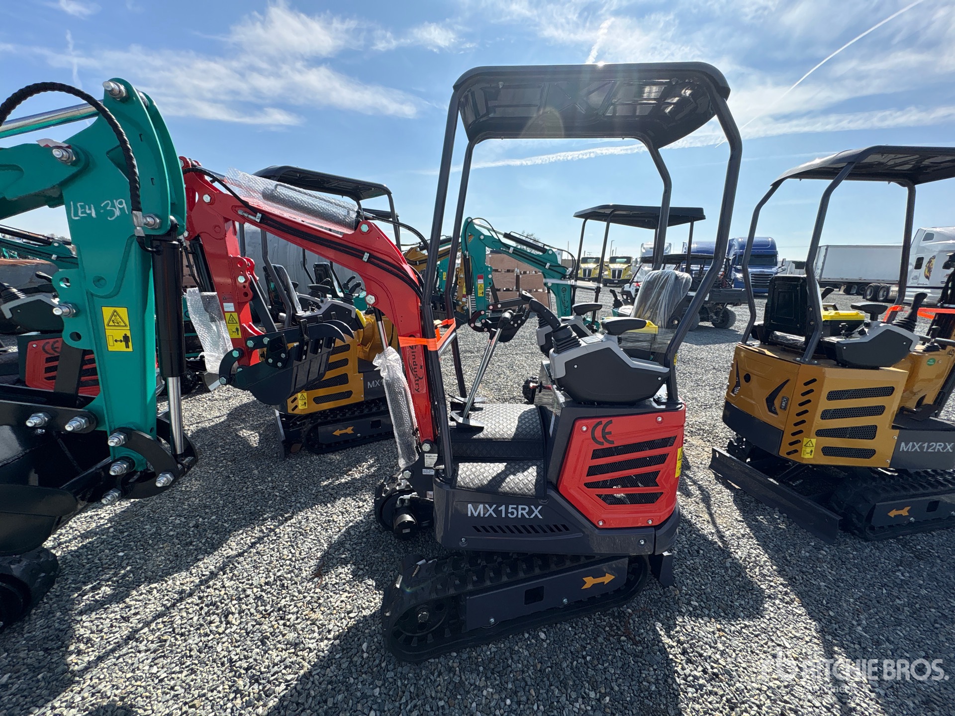 General Appearance with Bild, Ecke vorne links