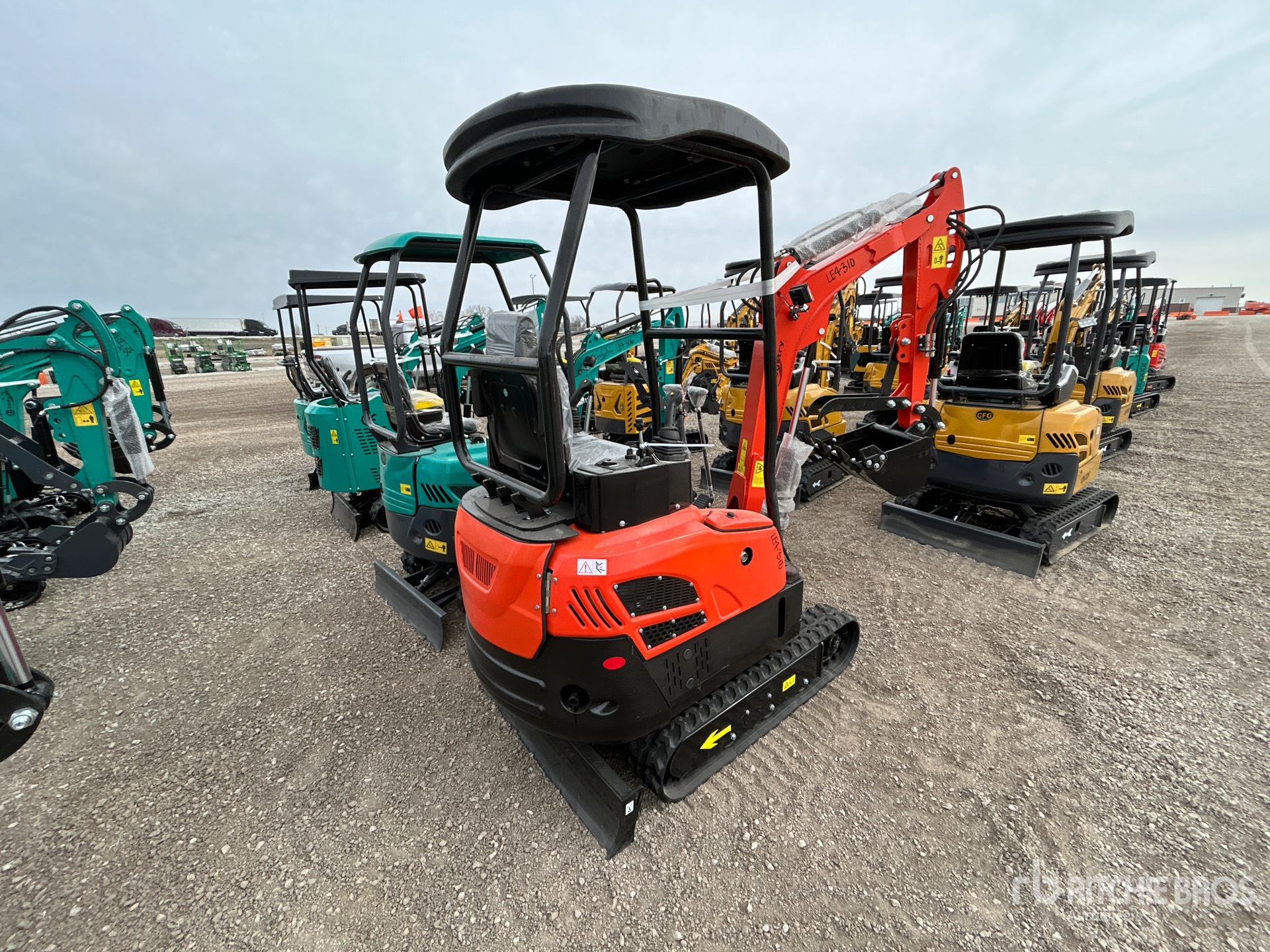 General Appearance with Bild, Ecke hinten rechts