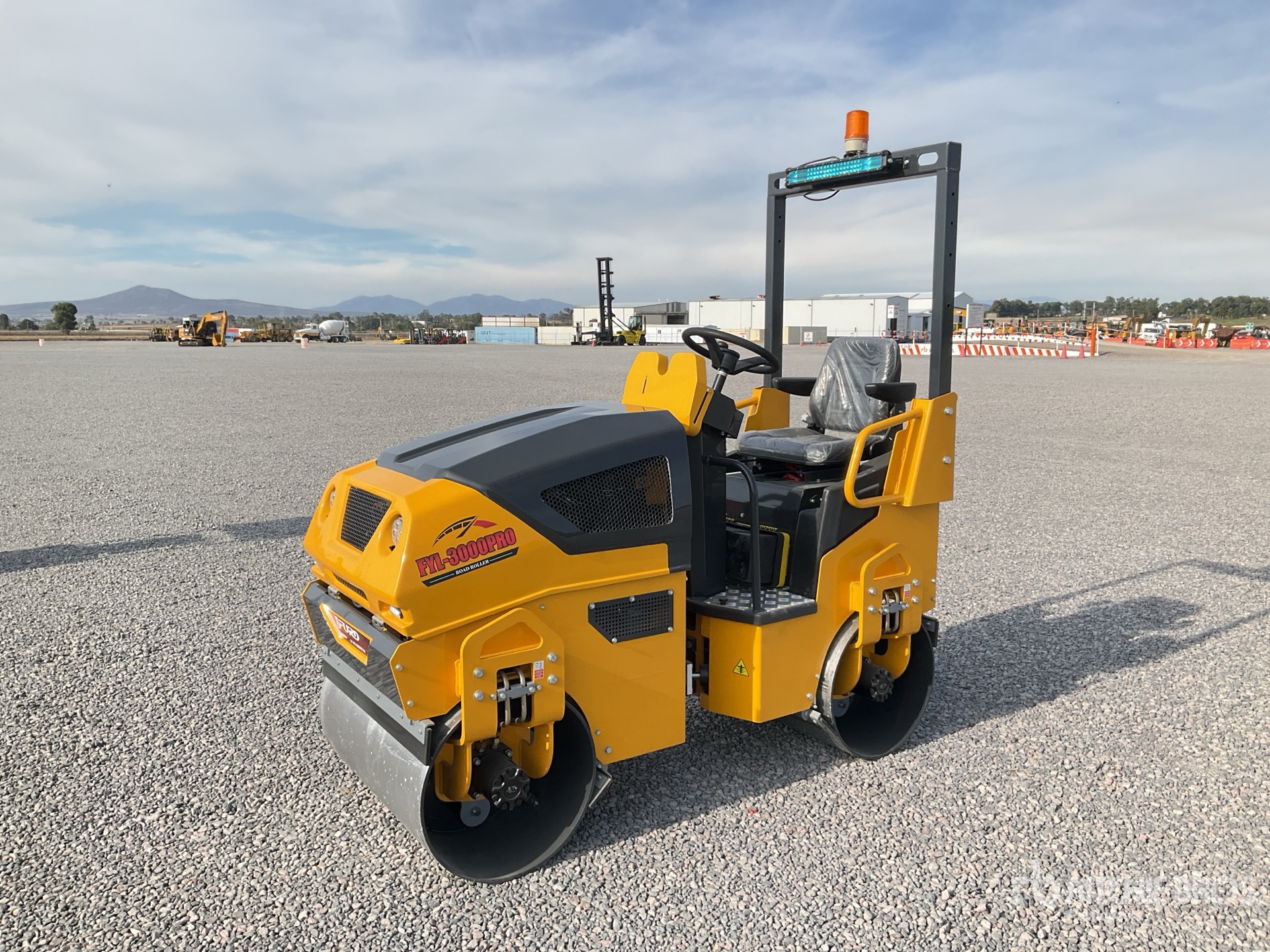 General Appearance with Featured Photo