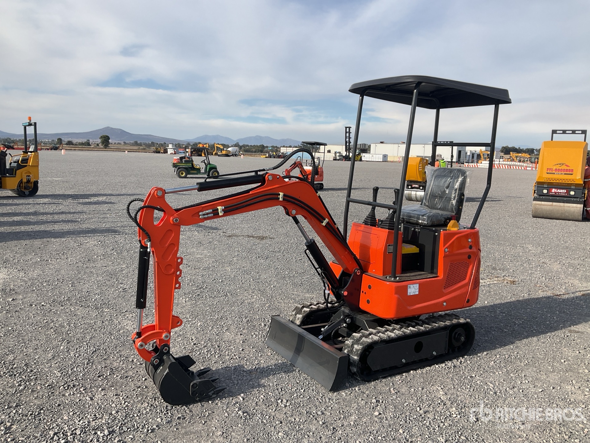 General Appearance with Featured Photo