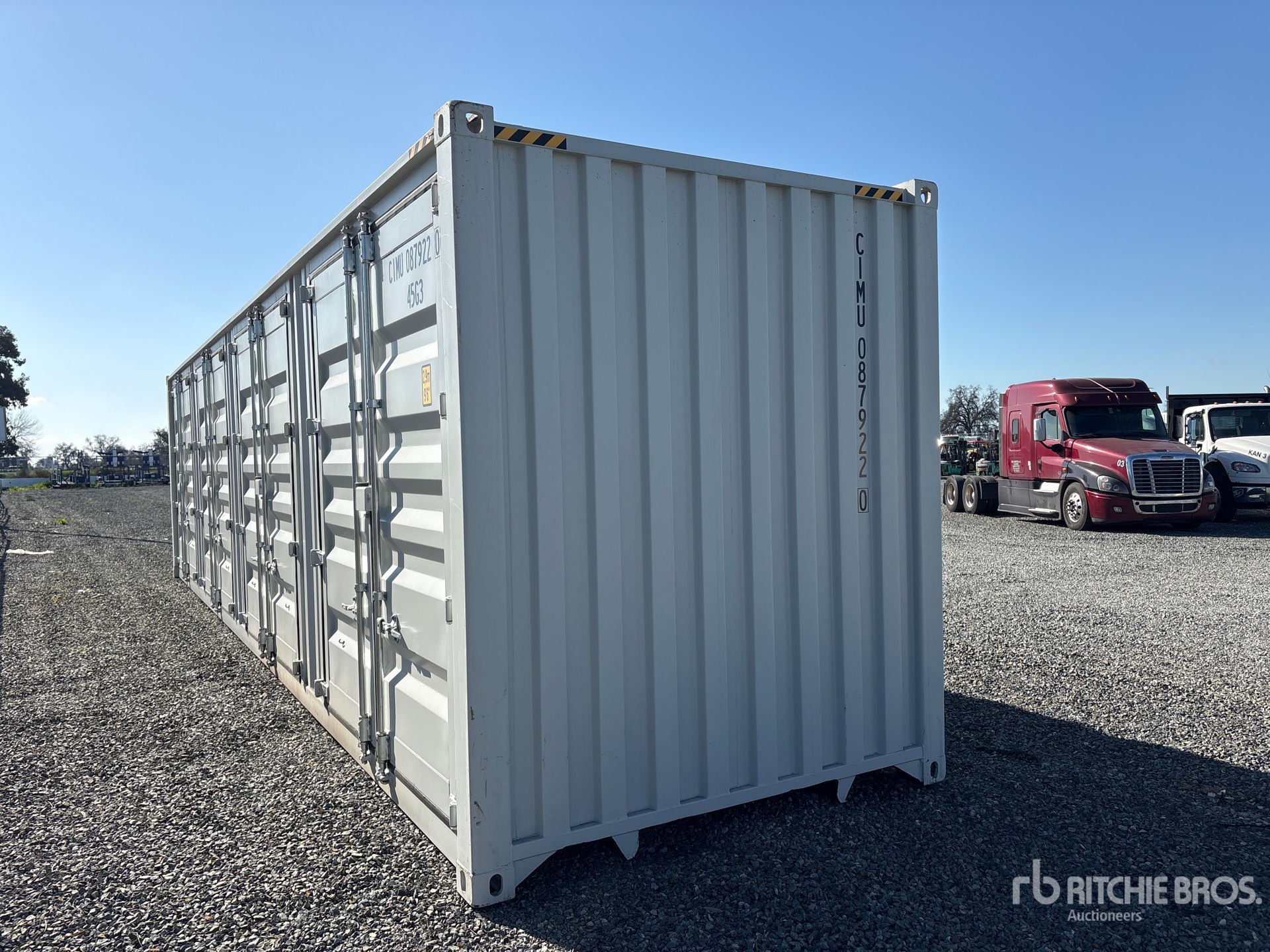 Aspect général with Image, coin arrière gauche