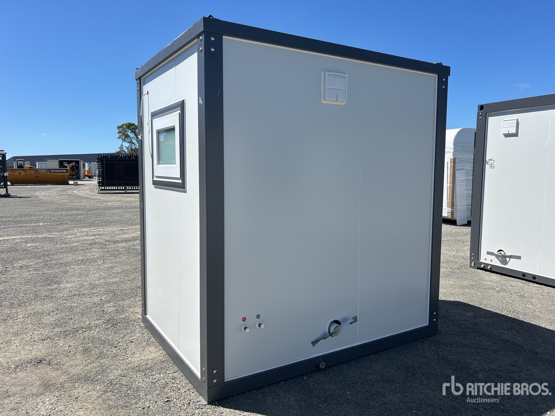 General Appearance with Image, coin arrière gauche