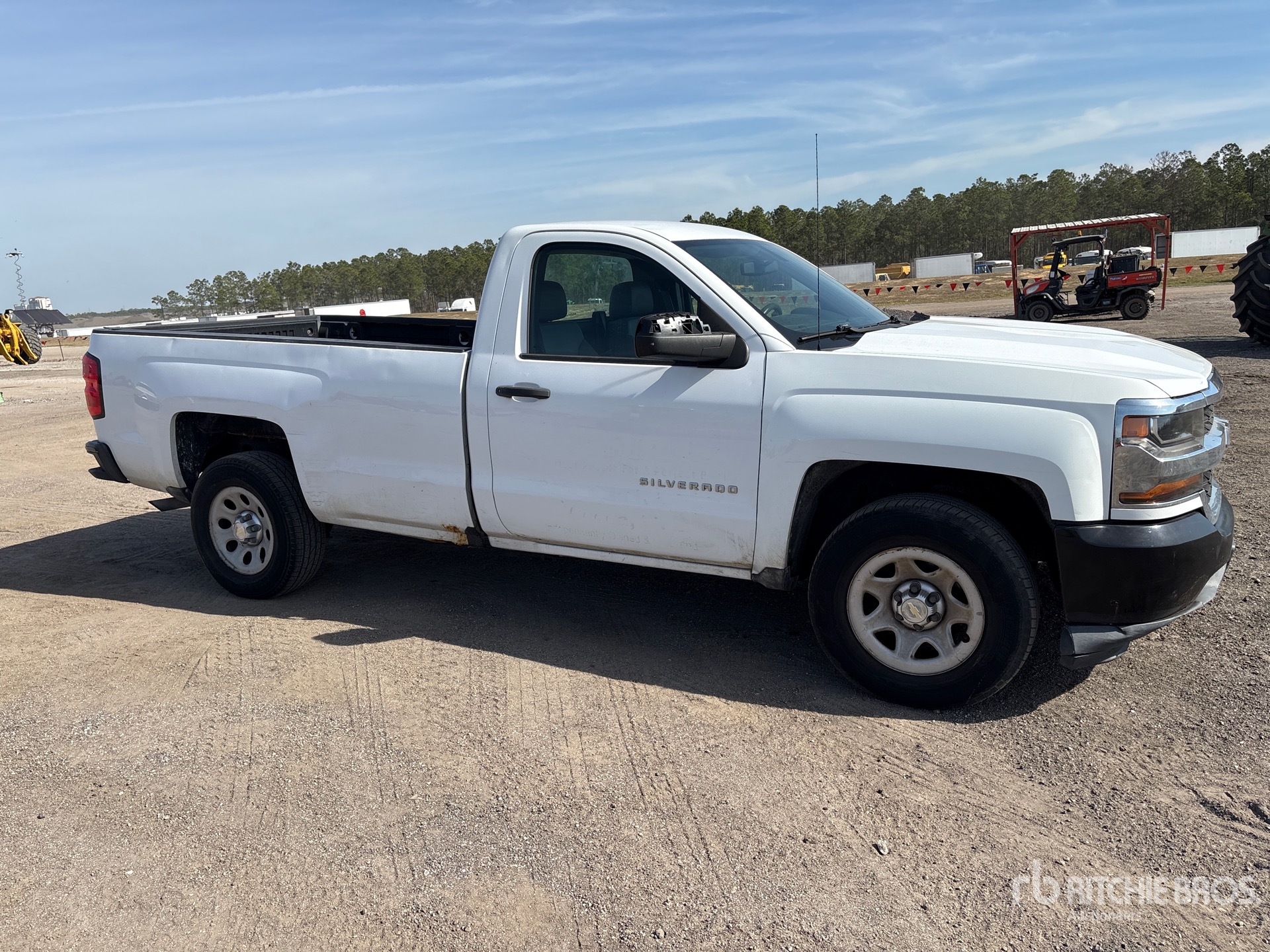 Aspect général with Image, coin avant droit