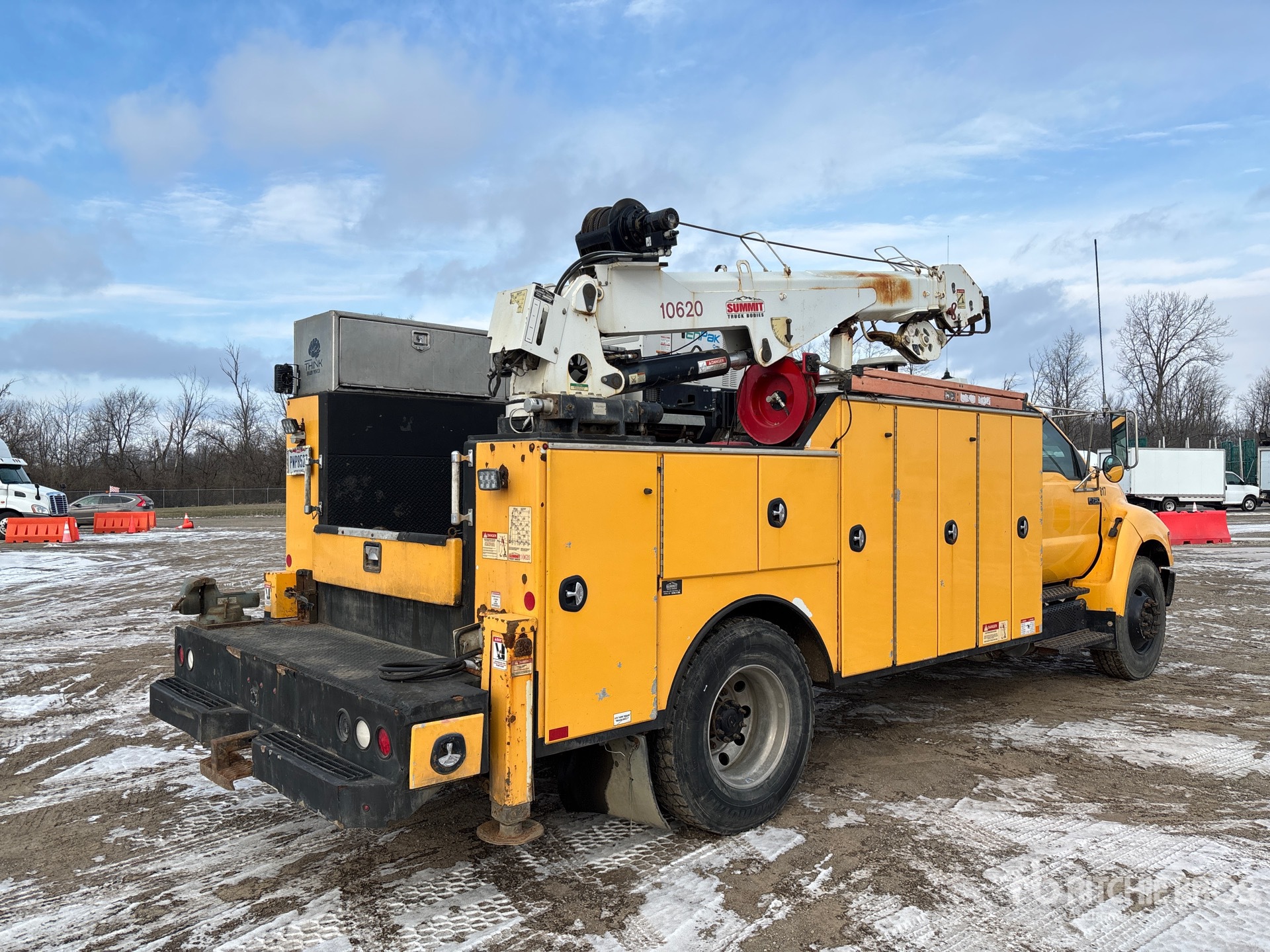 General Appearance with Bild, Ecke hinten rechts