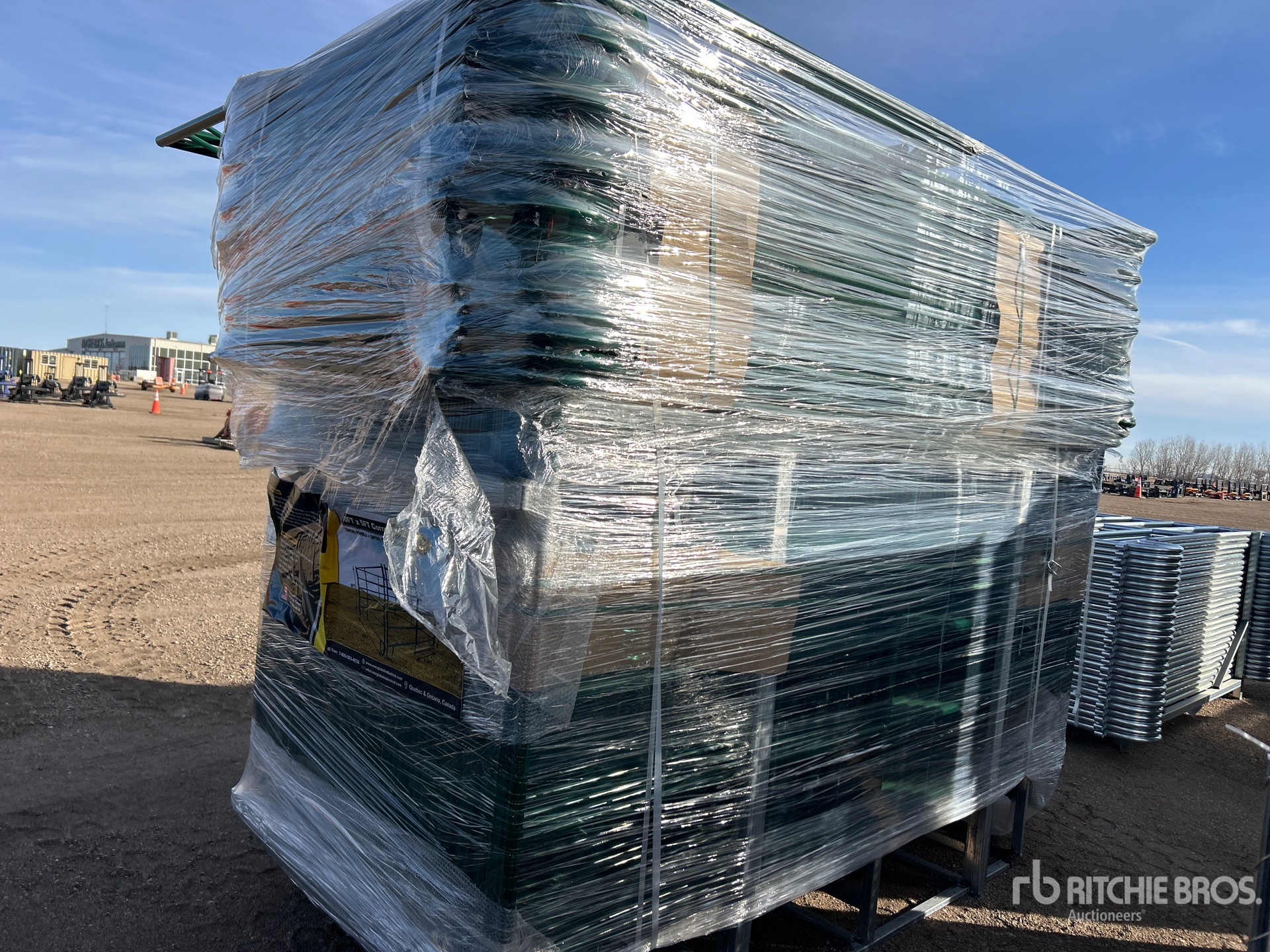 General Appearance with Foto, angolo posteriore sinistro