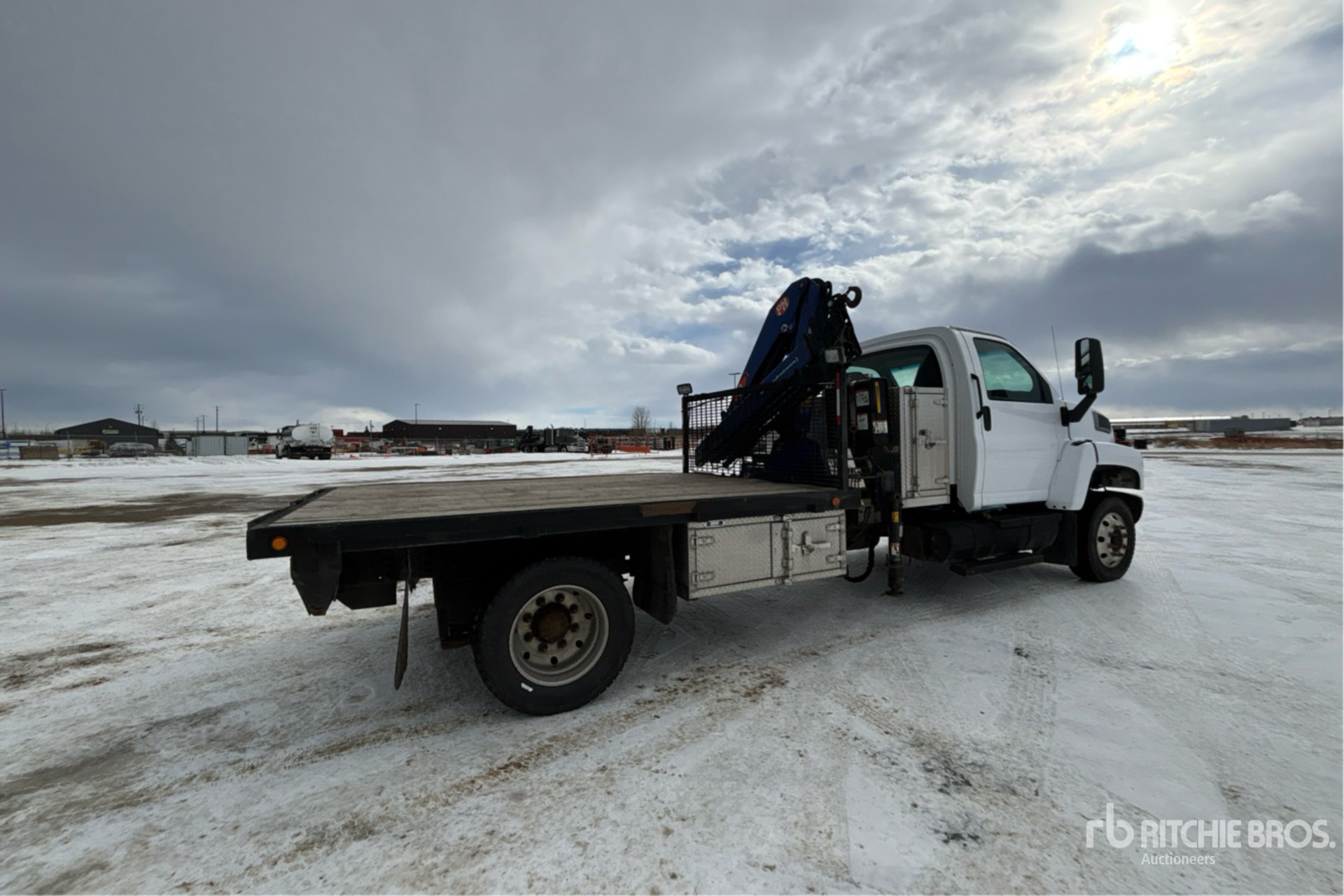 General Appearance with Imagen: esquina trasera derecha