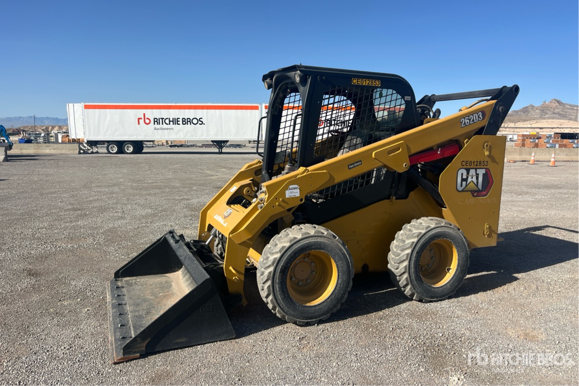 General Appearance with Picture, Left Front Corner