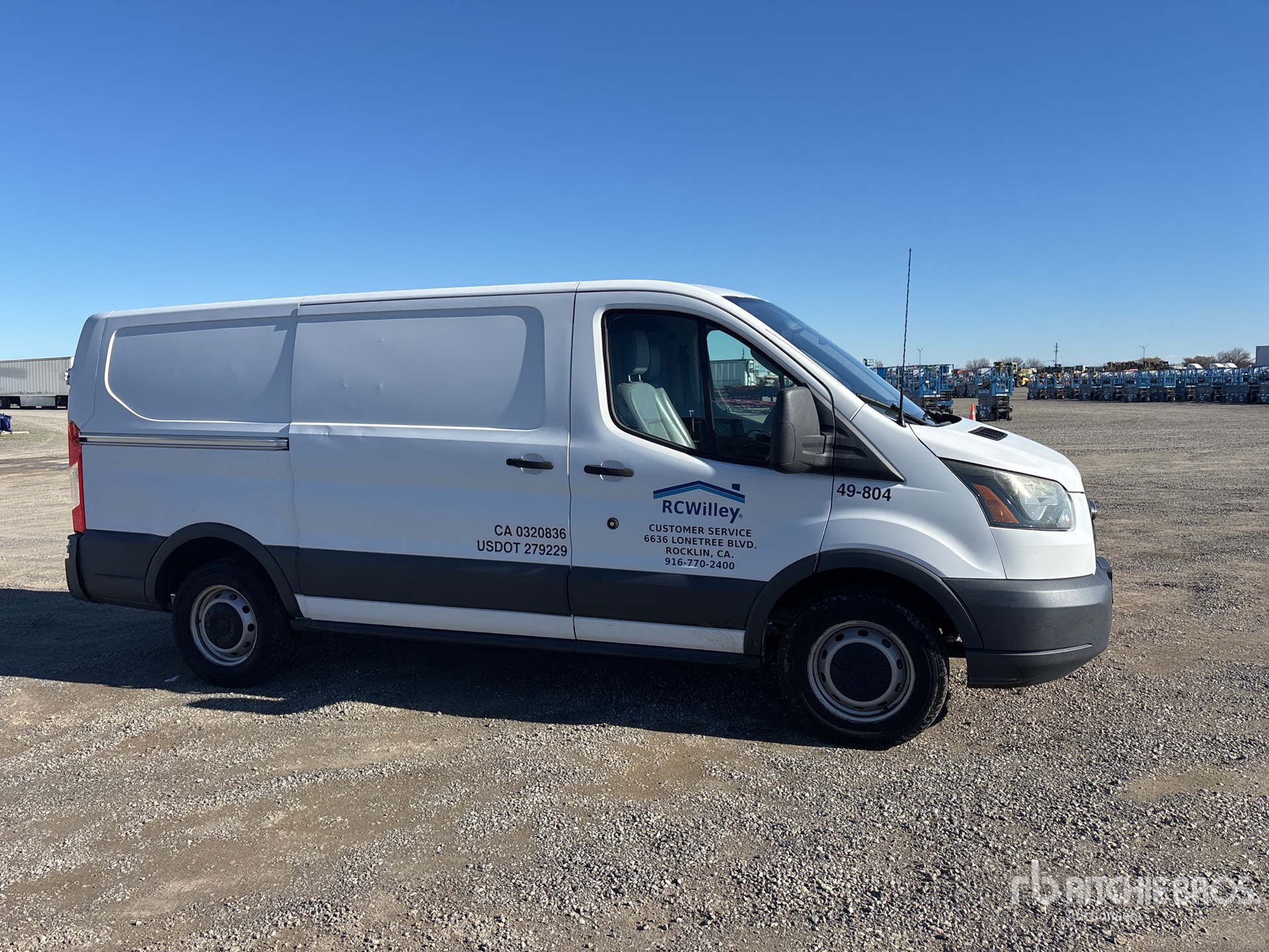 General Appearance with Picture, Right Front Corner