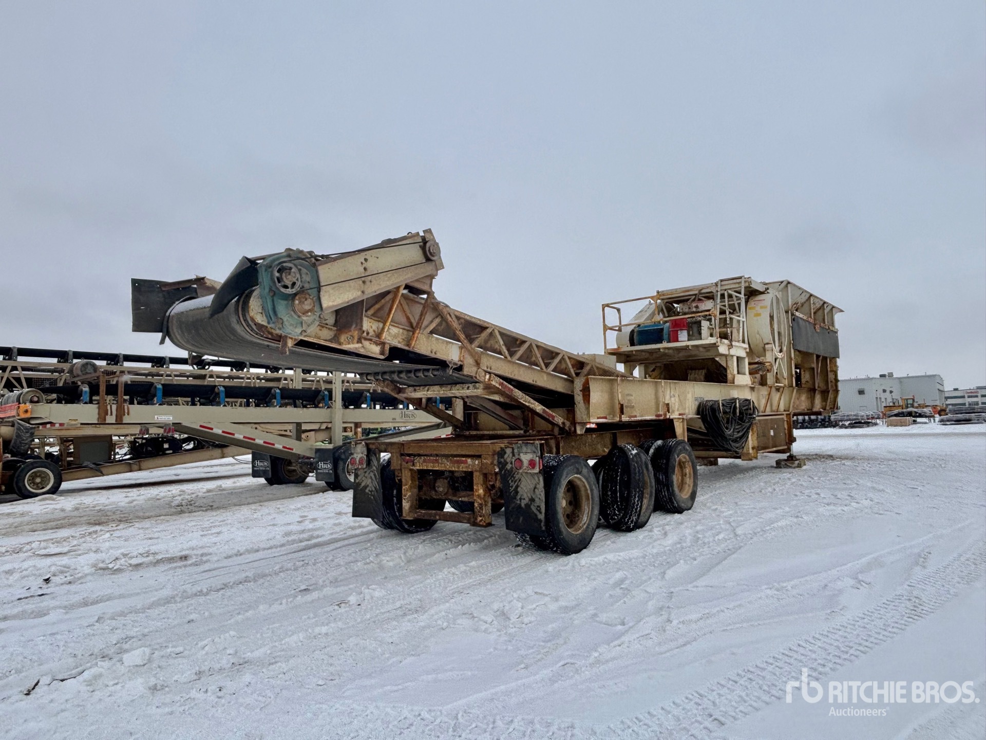 General Appearance with Imagen: esquina trasera derecha