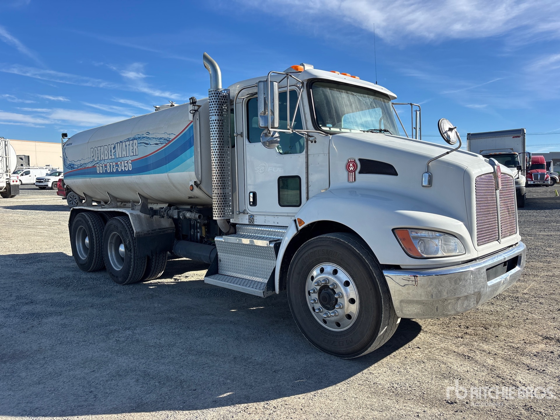 General Appearance with Imagen: esquina delantera derecha