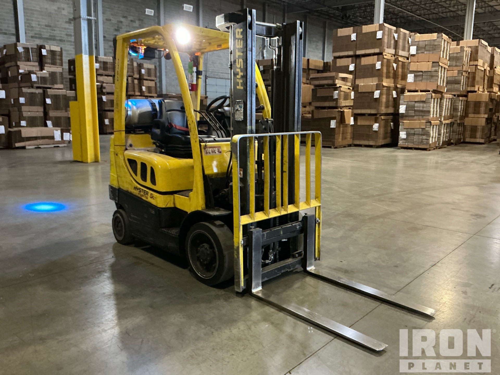 General Appearance - Lift Truck* with Foto, angolo anteriore destro