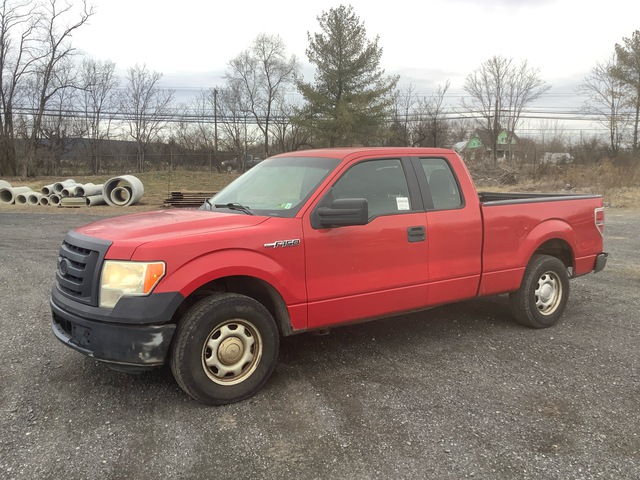 2011 Ford F-150 XL 4x2 Extended Cab Pickup