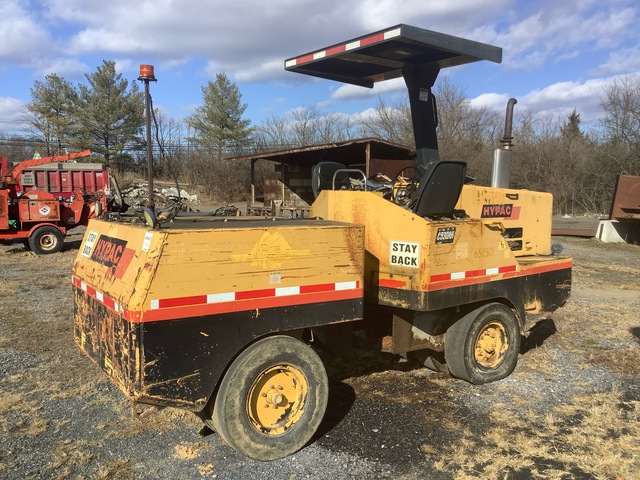 1999 (unverified) Hypac C530AH 9 Wheel Pneumatic Roller