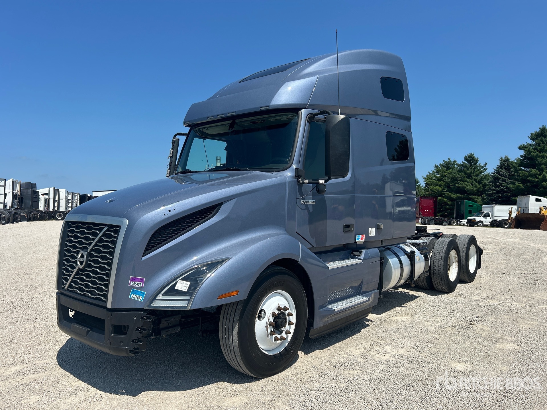 2024 Volvo VNL760