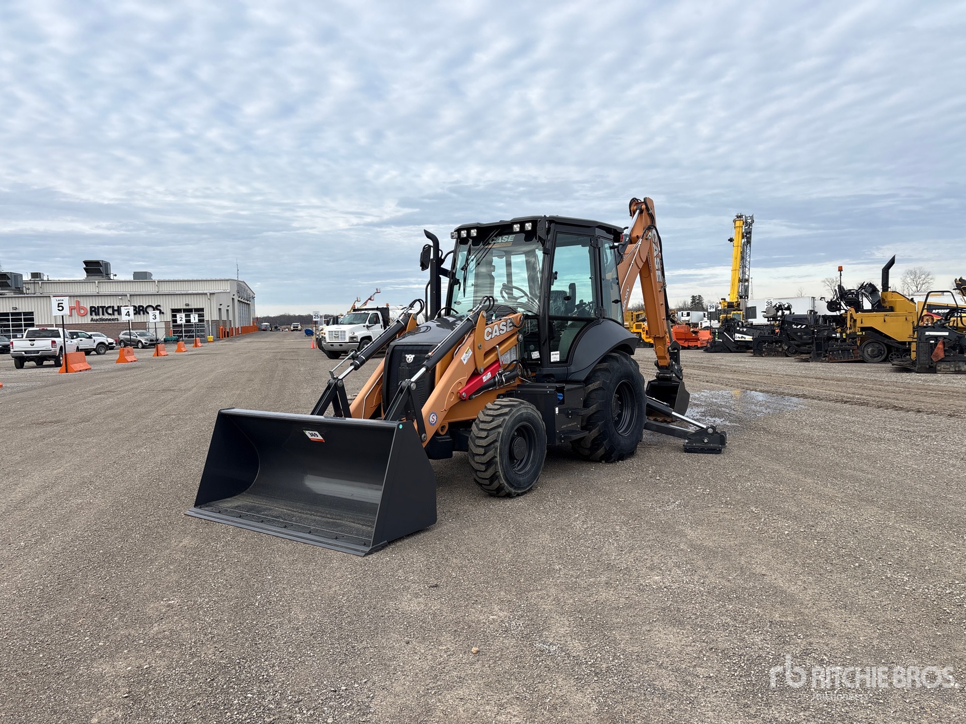 General Appearance with Picture, Left Front Corner