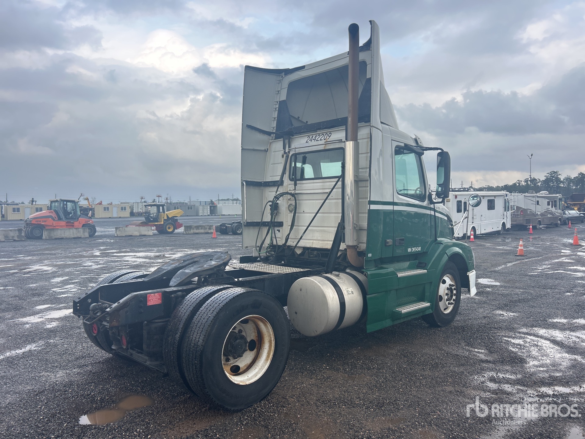 General Appearance with Imagen: esquina trasera derecha