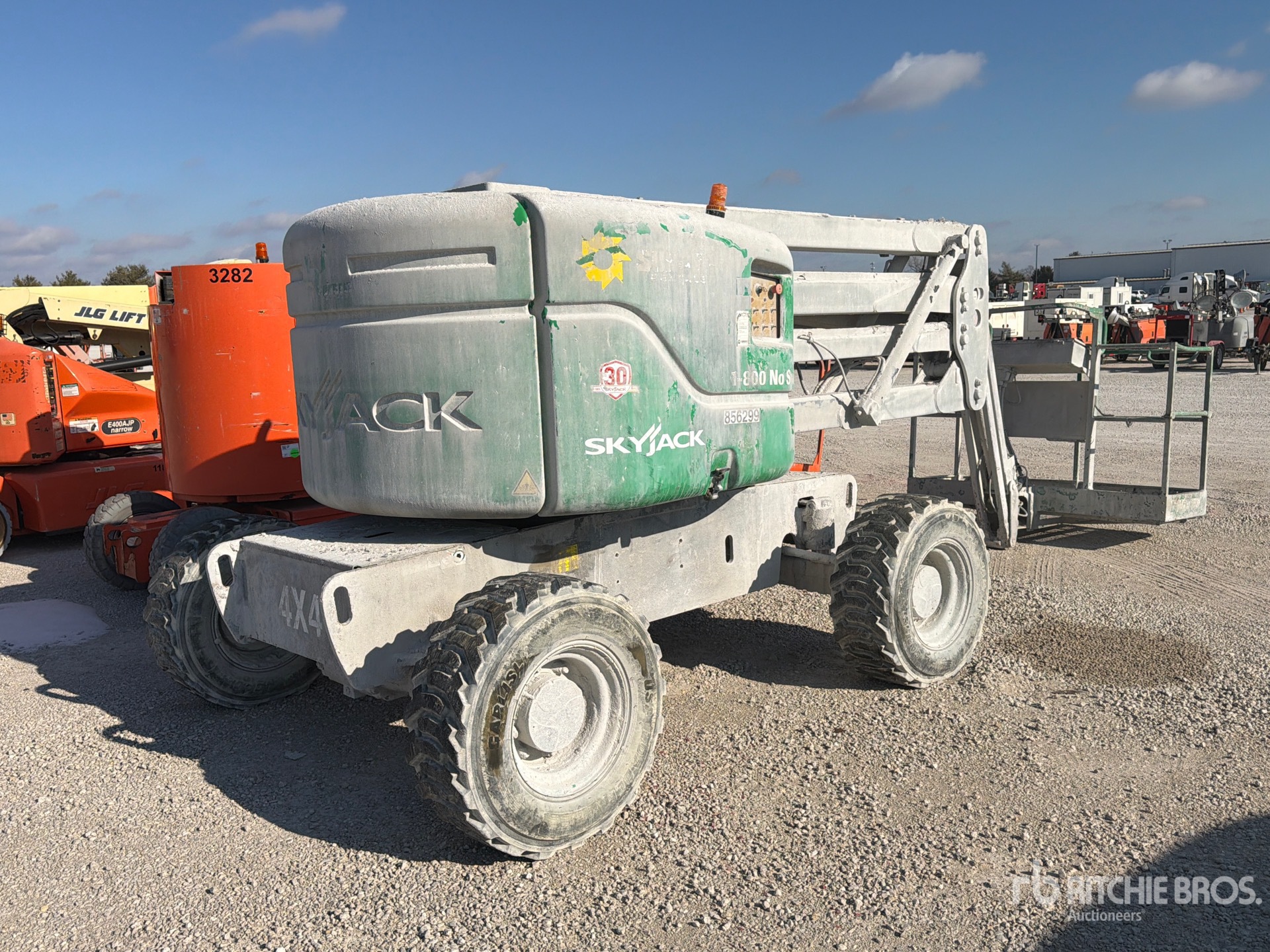 General Appearance with Imagen: esquina trasera derecha