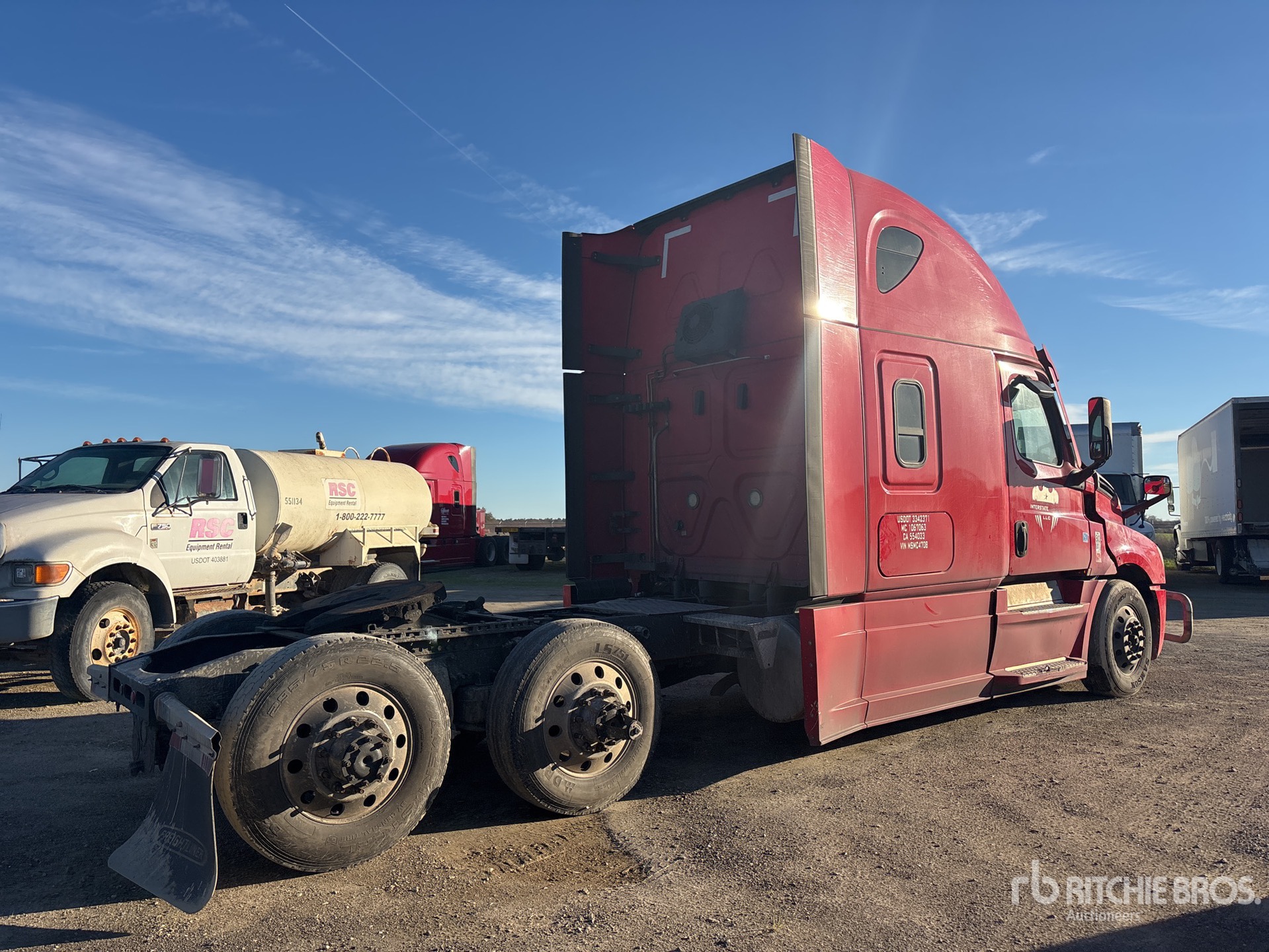 General Appearance with Image, coin arrière droit