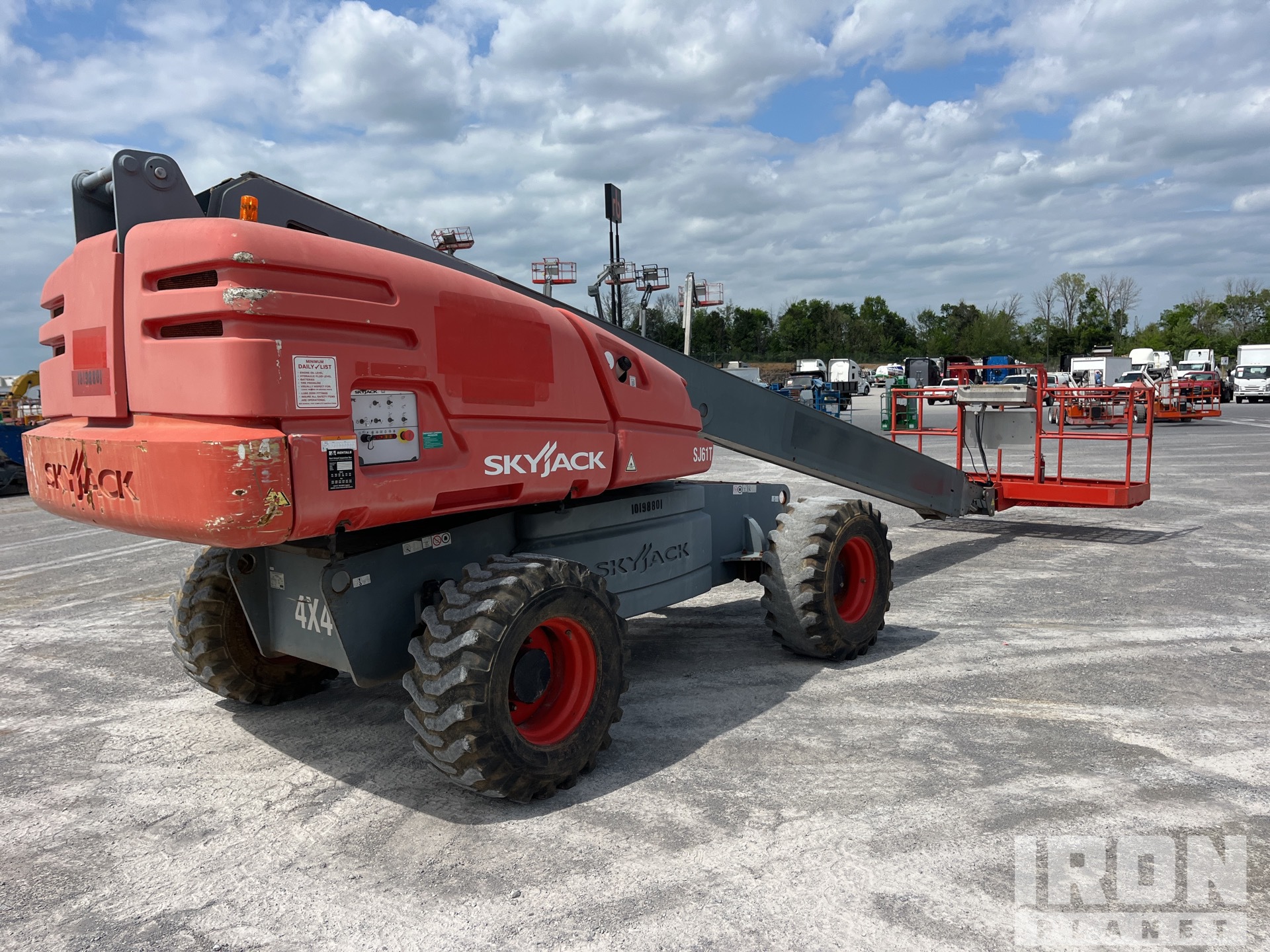 General Appearance - Boom Lift* with Zdjęcie, prawy dolny róg