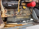 Engine with Oil Leaks