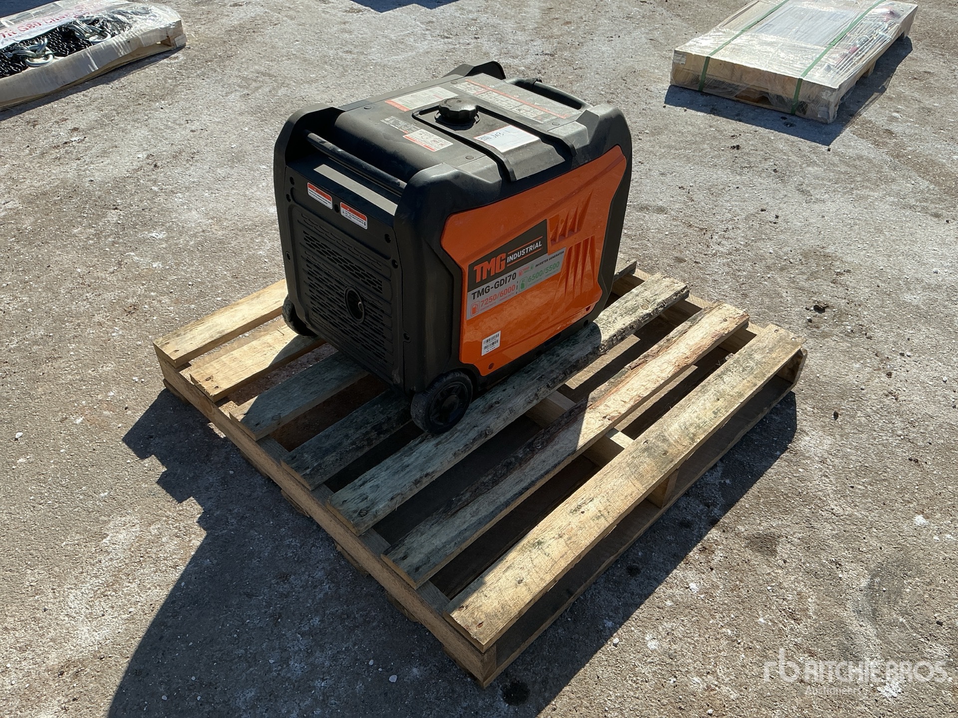 General Appearance with Picture, Right Rear Corner