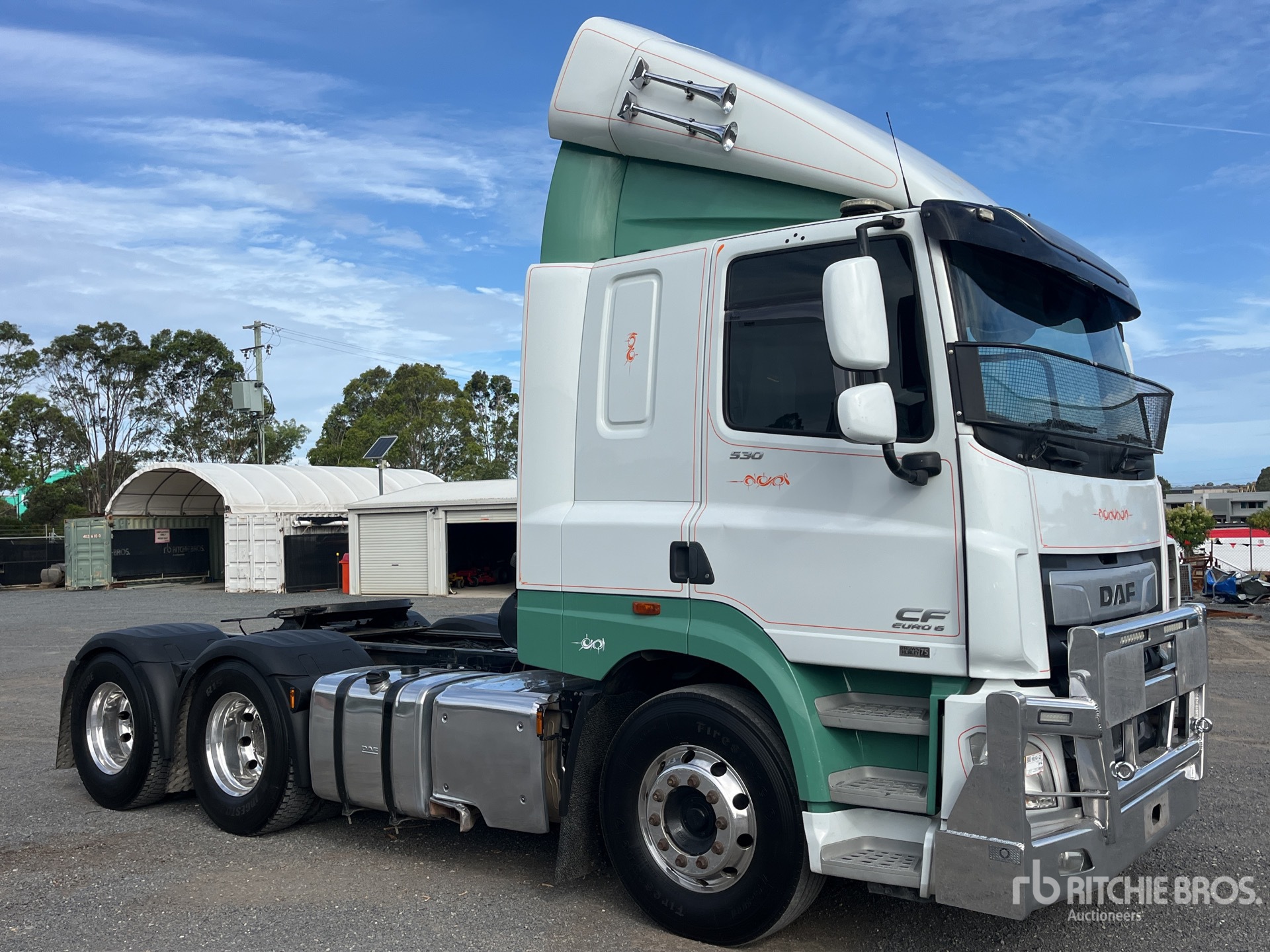 General Appearance with Imagen: esquina delantera izquierda