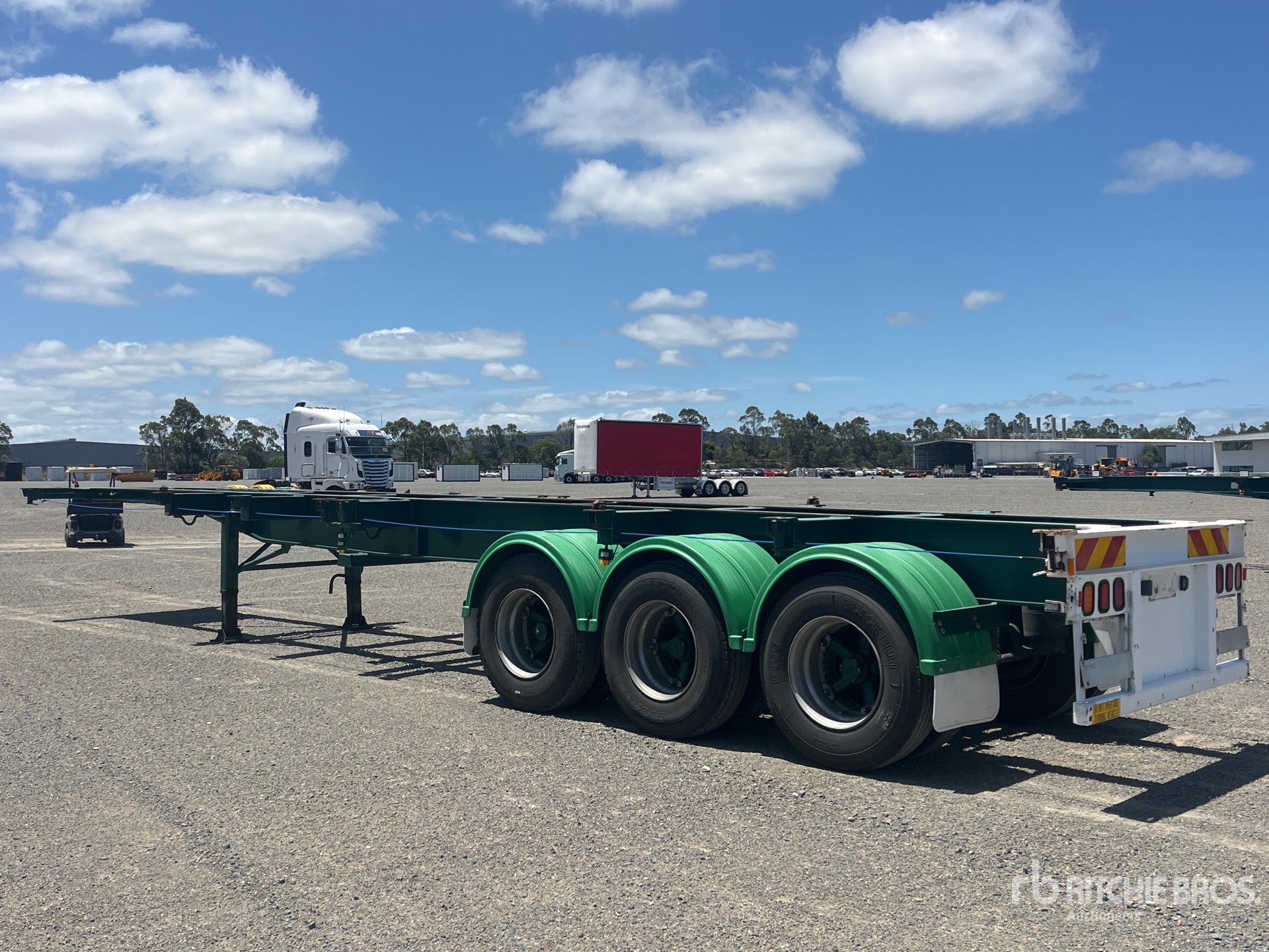 General Appearance with Picture, Right Rear Corner