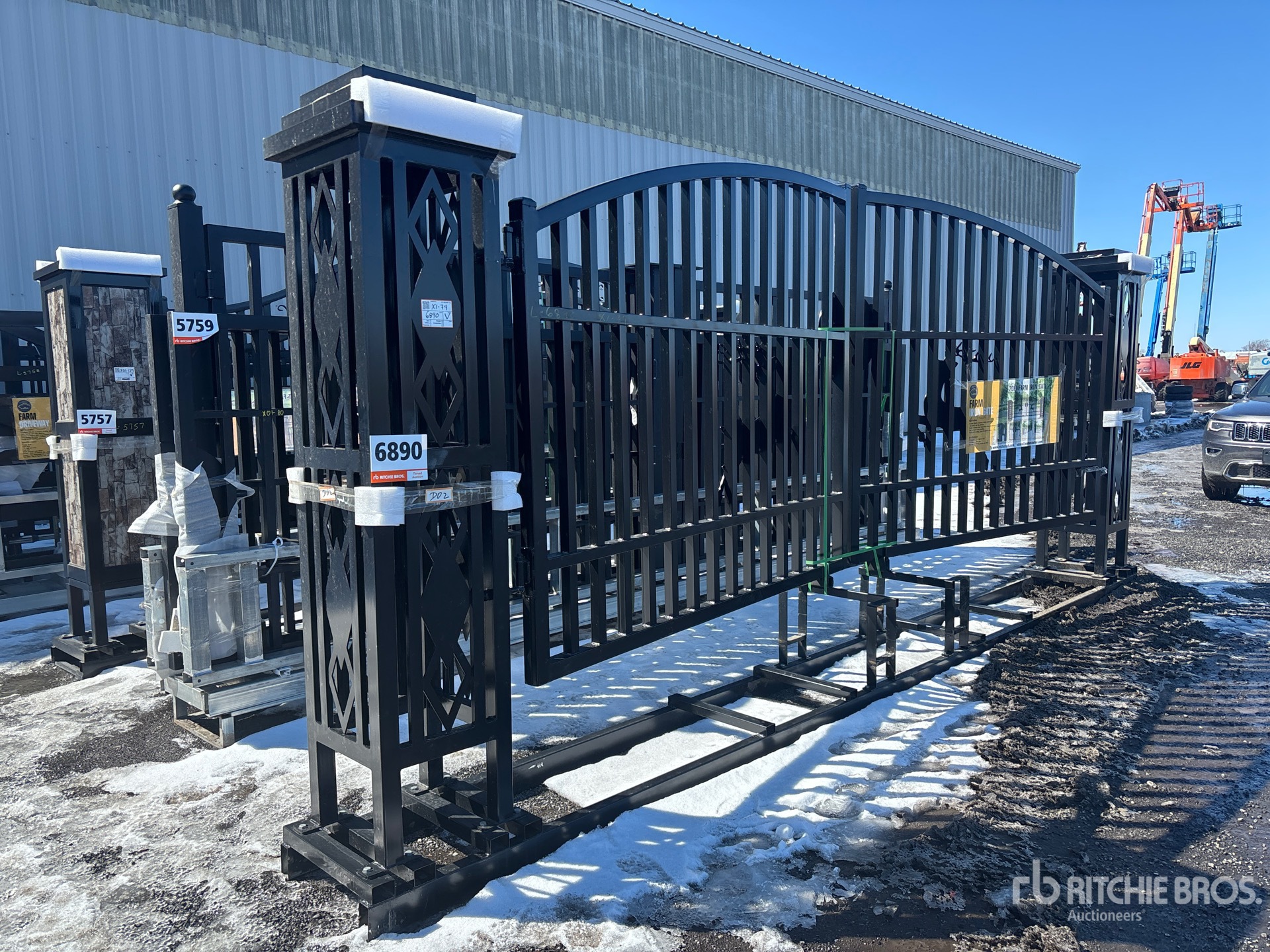 General Appearance with Picture, Right Front Corner