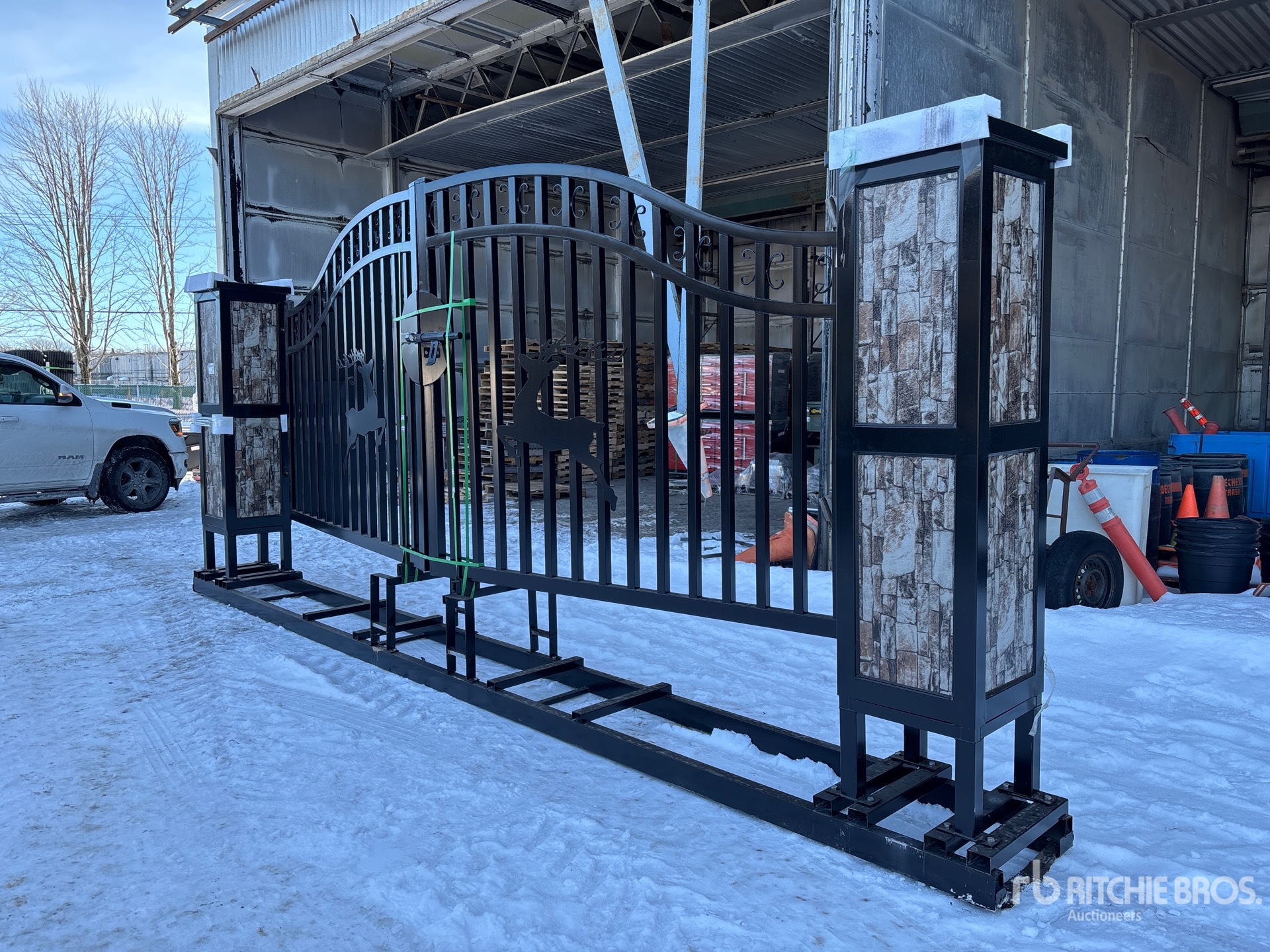 General Appearance with Picture, Left Front Corner