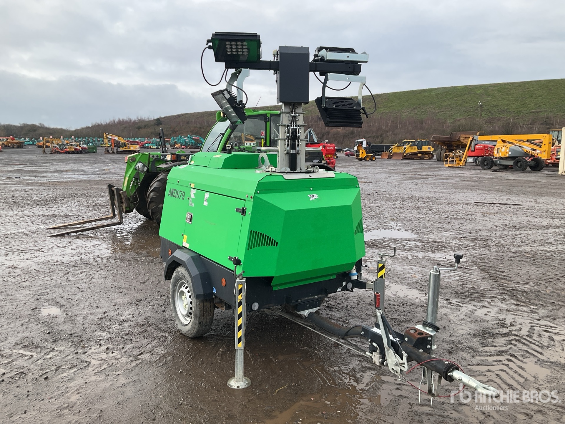 General Appearance with Picture, Right Front Corner