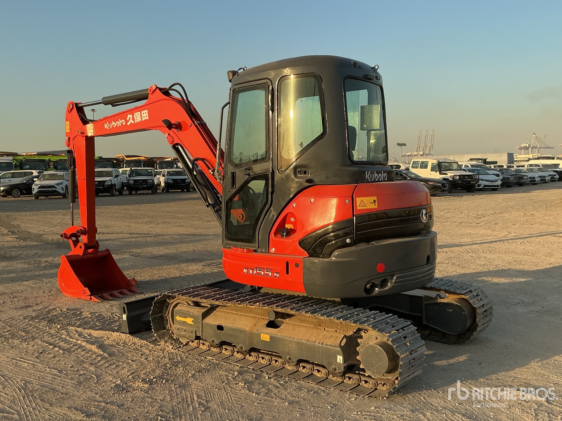 General Appearance with Picture, Left Rear Corner