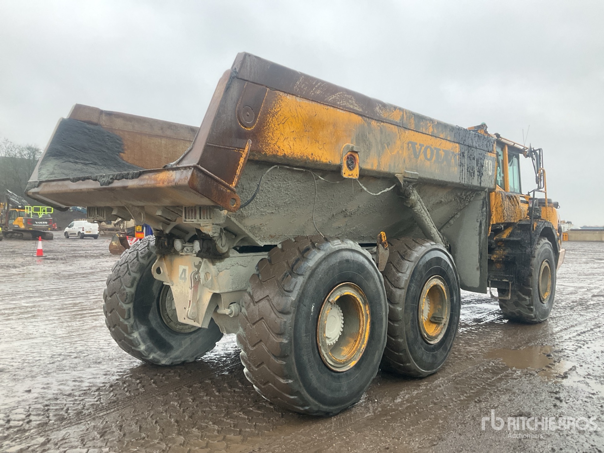 General Appearance with Picture, Right Rear Corner