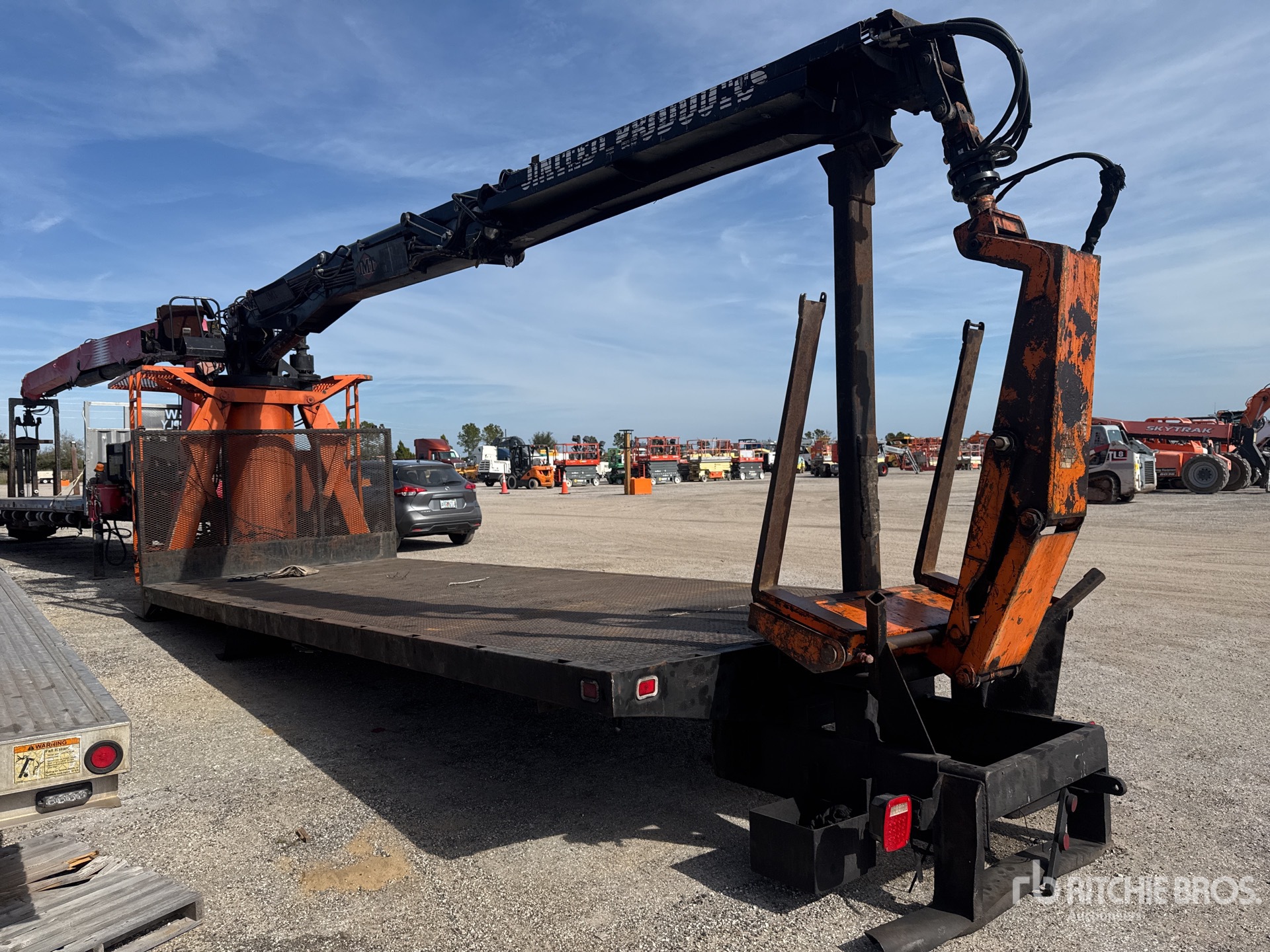 General Appearance with Bild, Ecke hinten rechts