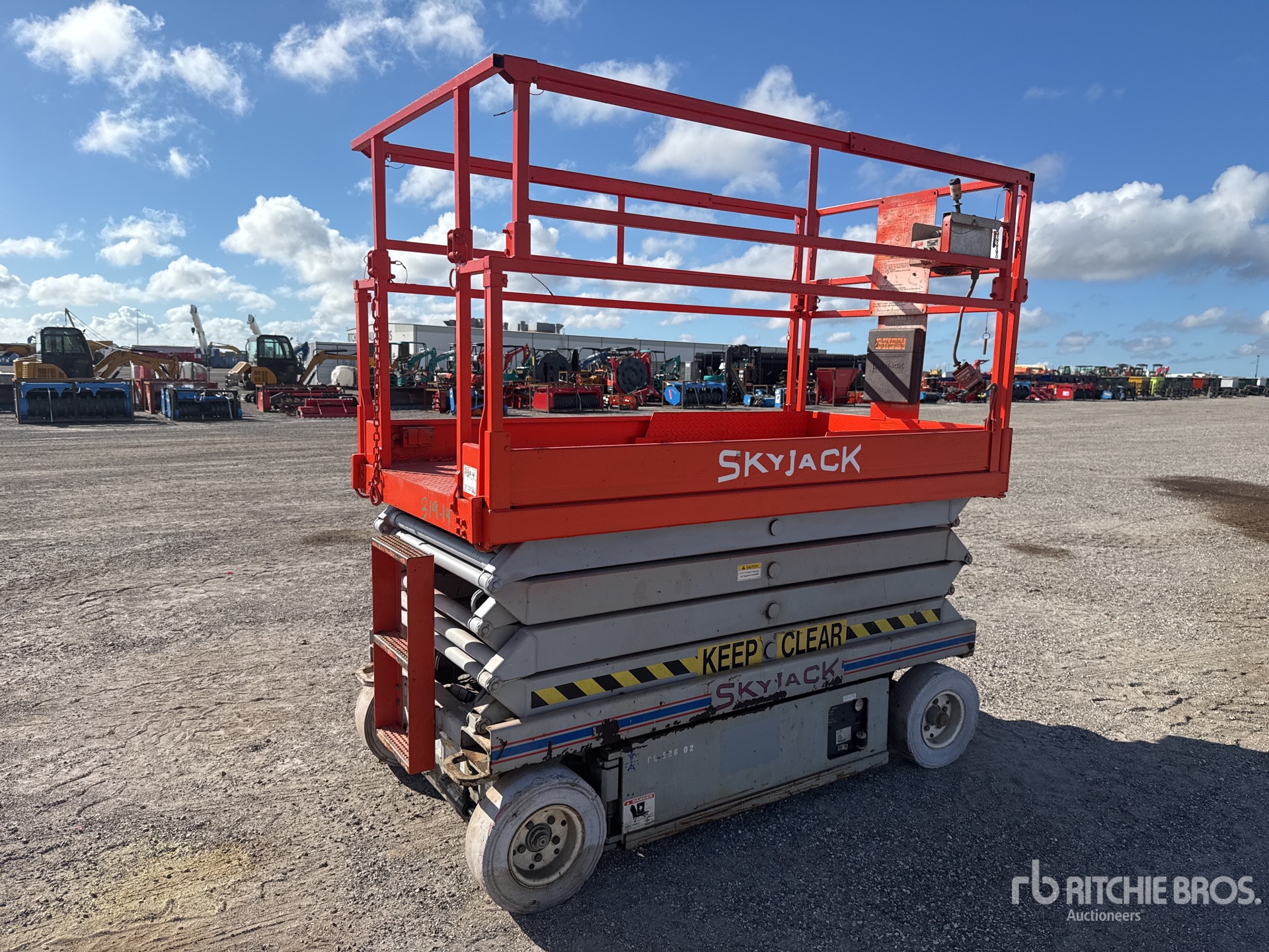 Aspect général with Image, coin arrière droit