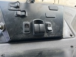 v2 Control Station - Truck Dual Operator with Controlli della finestra
