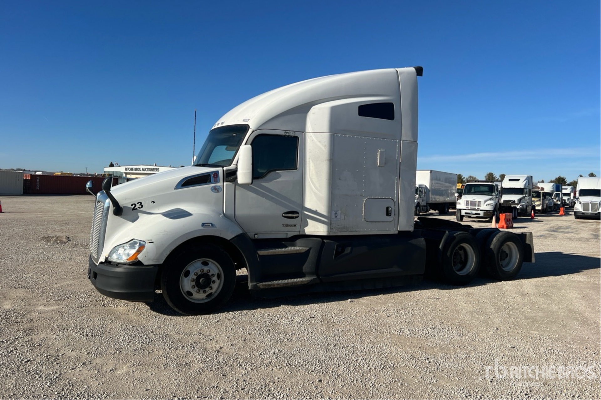 General Appearance with Picture, Left Front Corner