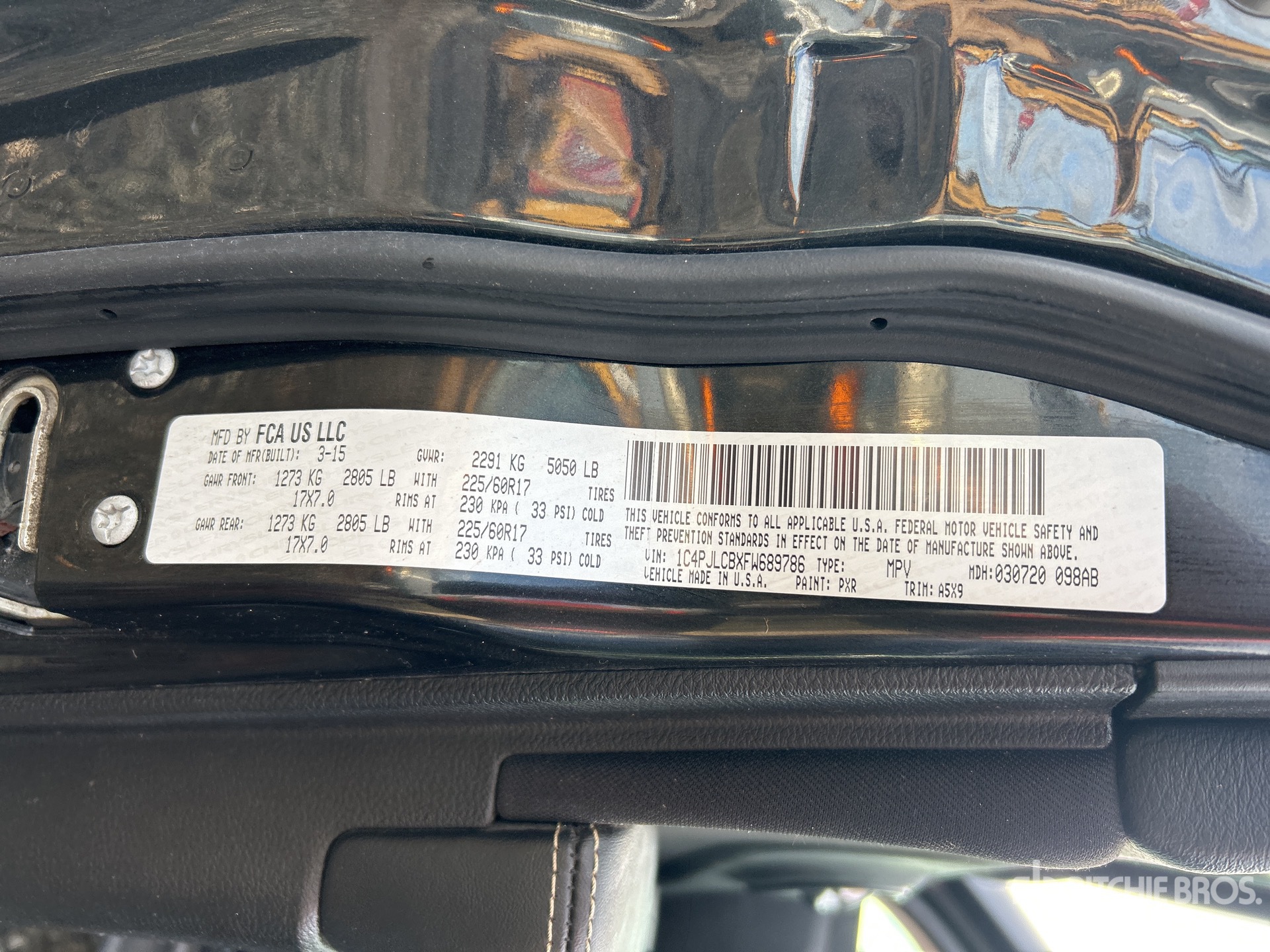 General Appearance with Numer seryjny/numer identyfikacyjny pojazdu