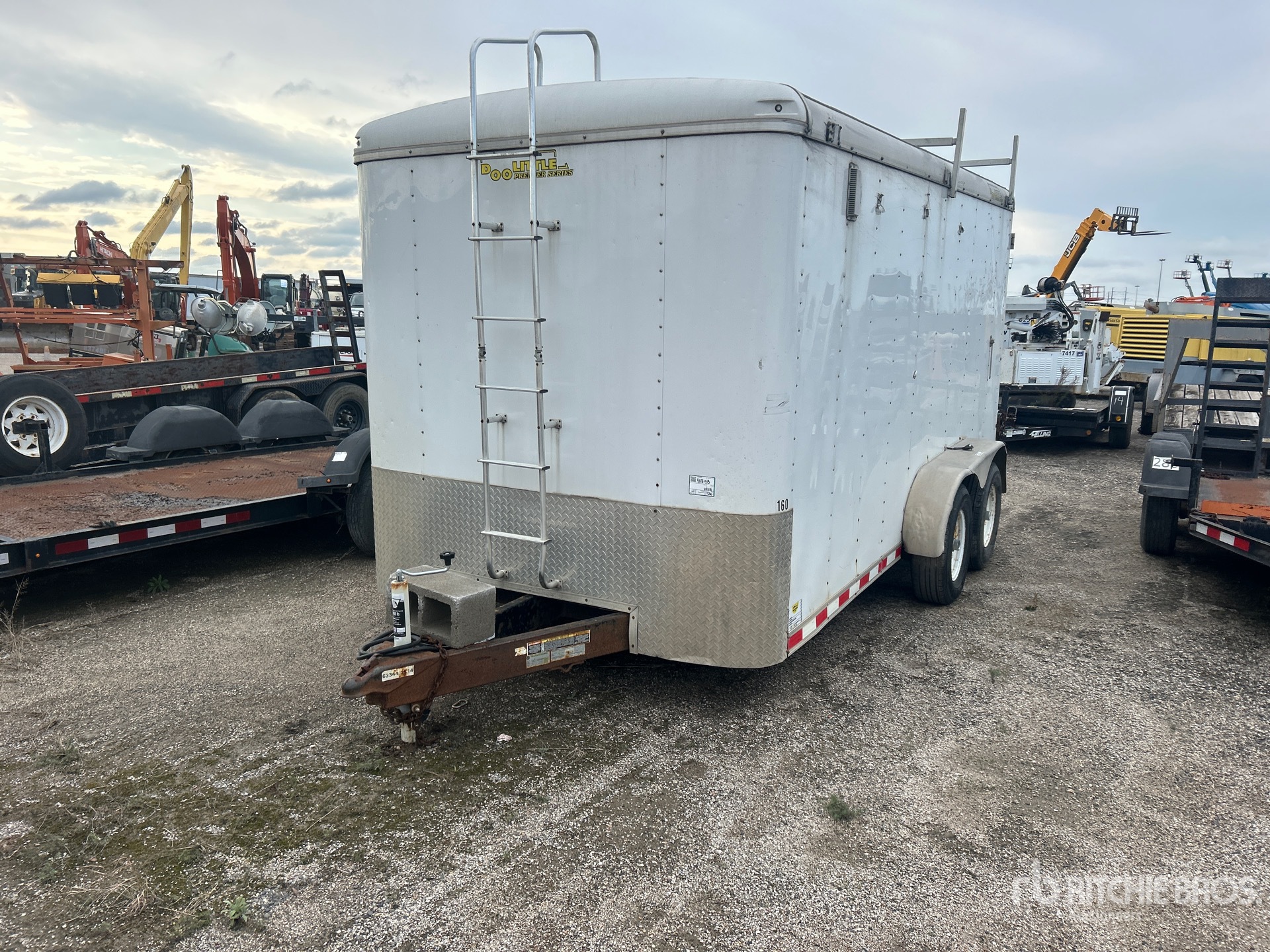 Aspect général with Image, coin avant gauche