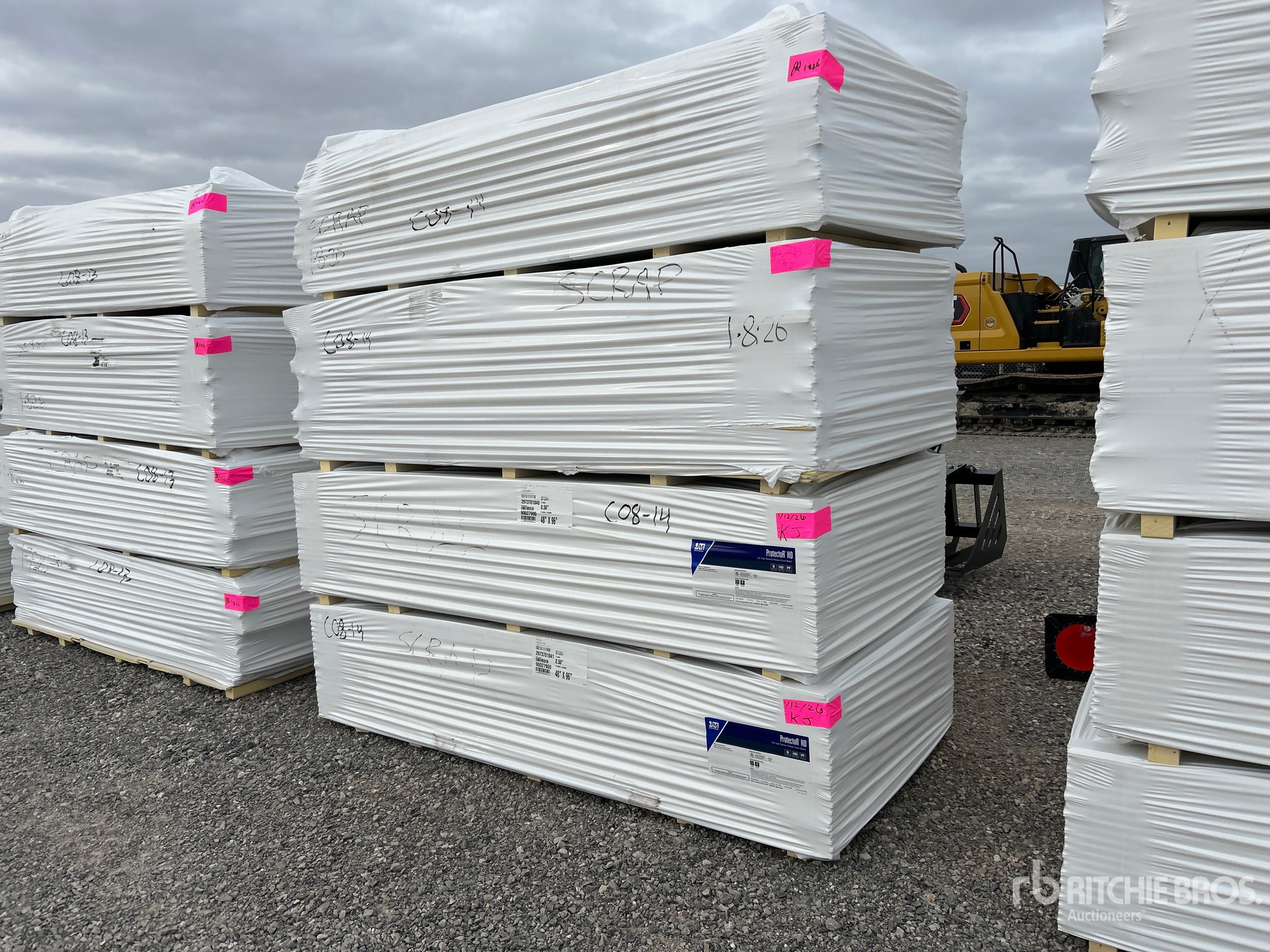 General Appearance with Bild, Ecke hinten links