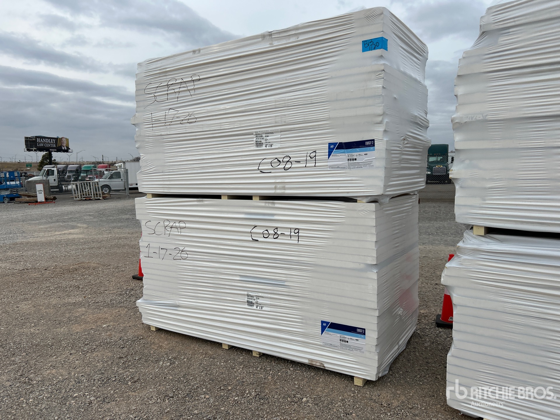 General Appearance with Bild, Ecke hinten links