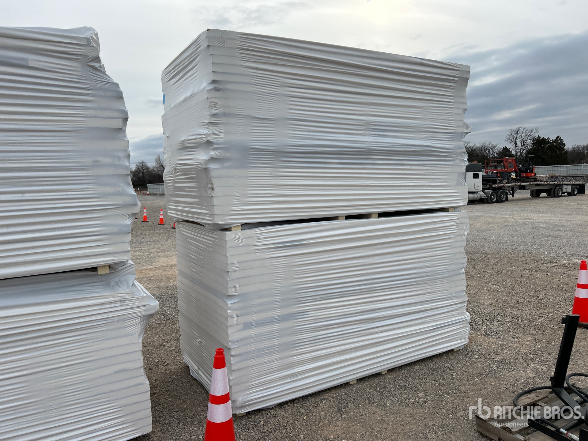 General Appearance with Bild, Ecke hinten rechts