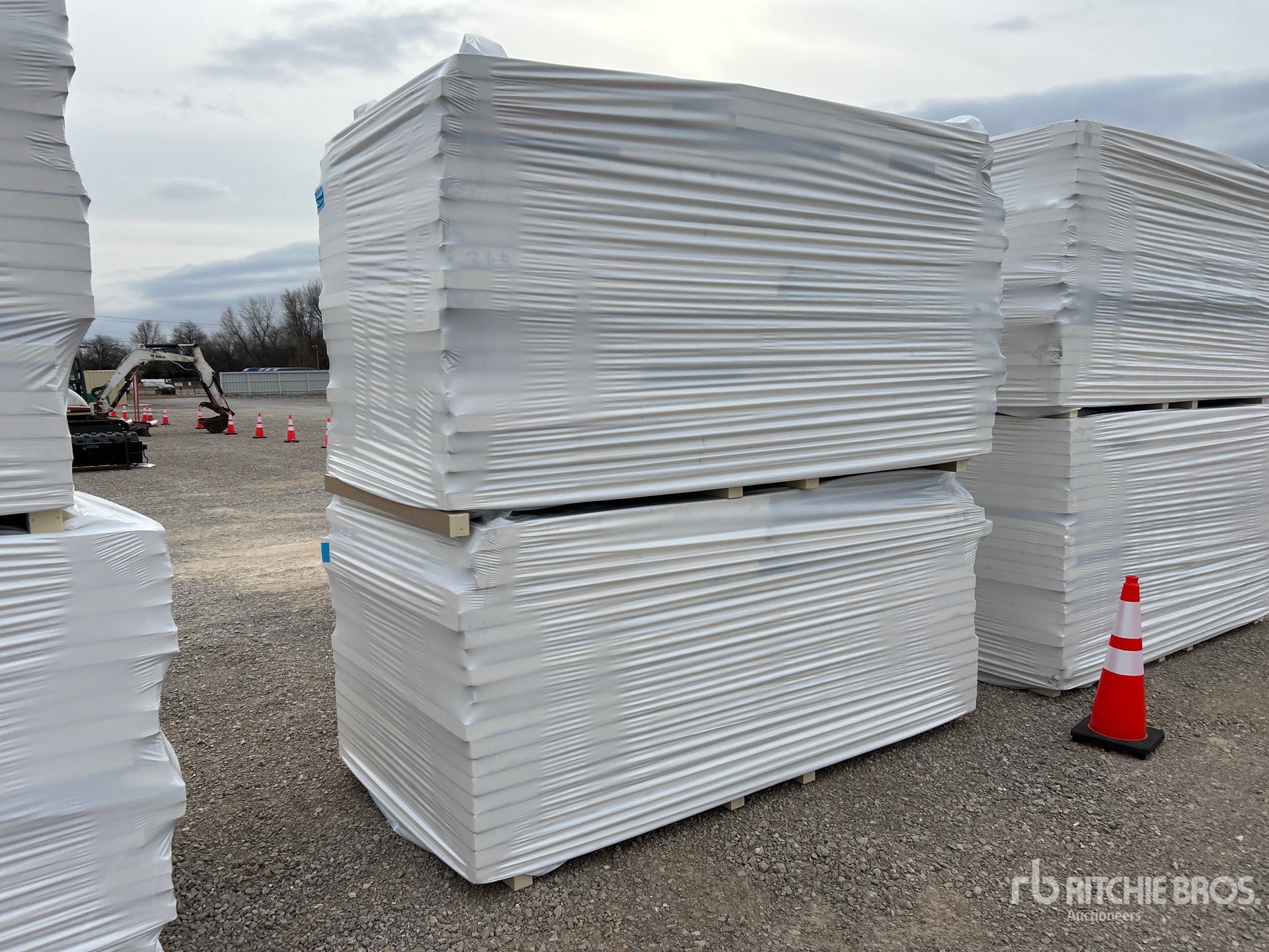 General Appearance with Bild, Ecke hinten rechts