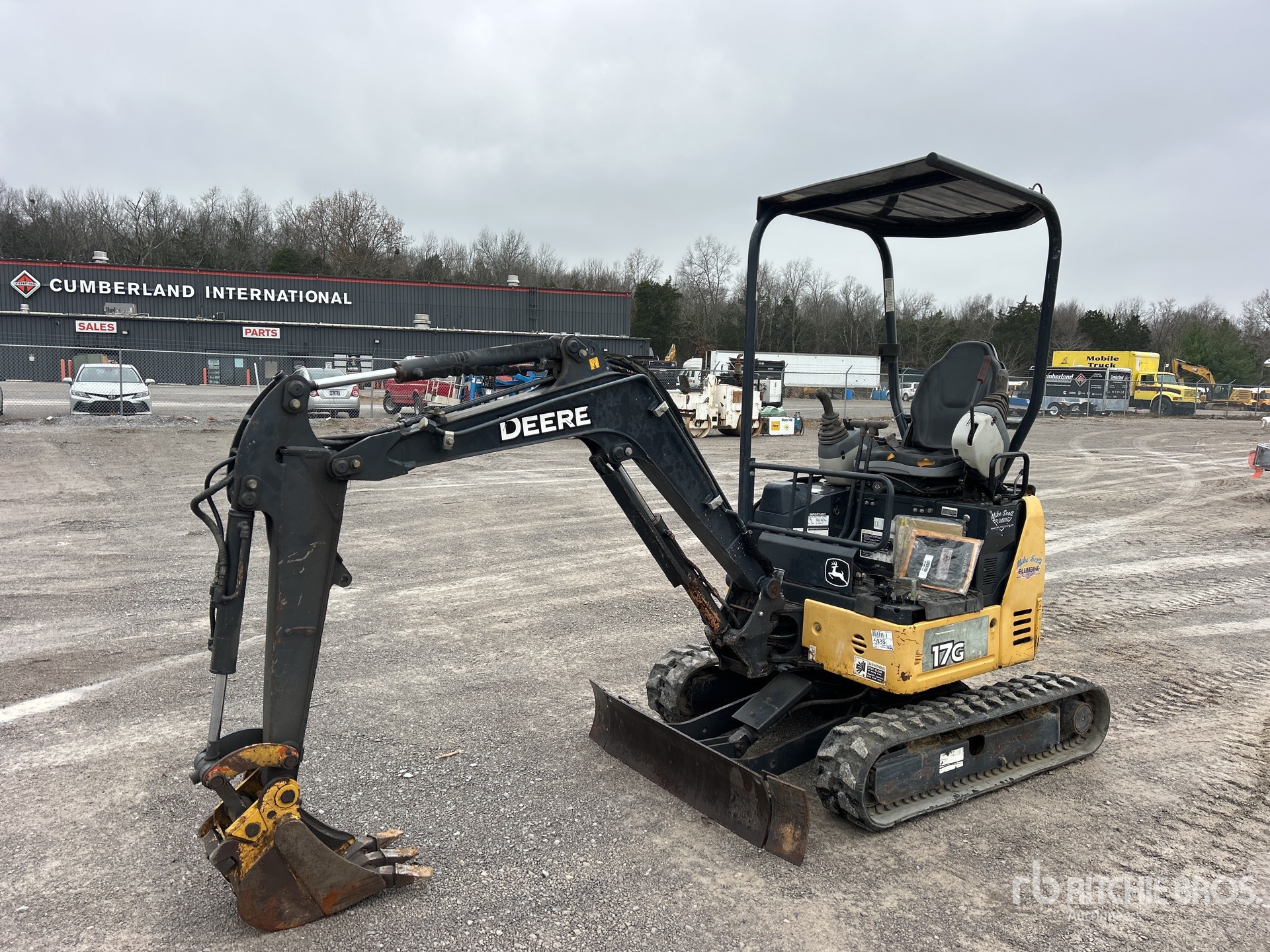 General Appearance with Image, coin avant gauche