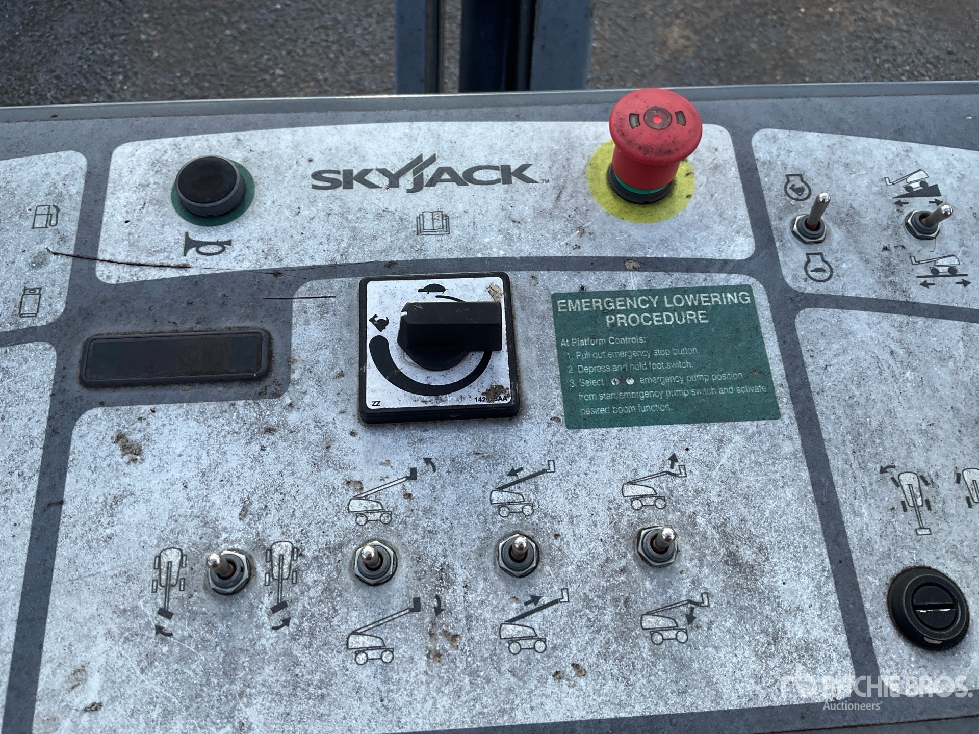 Control Station Upper with