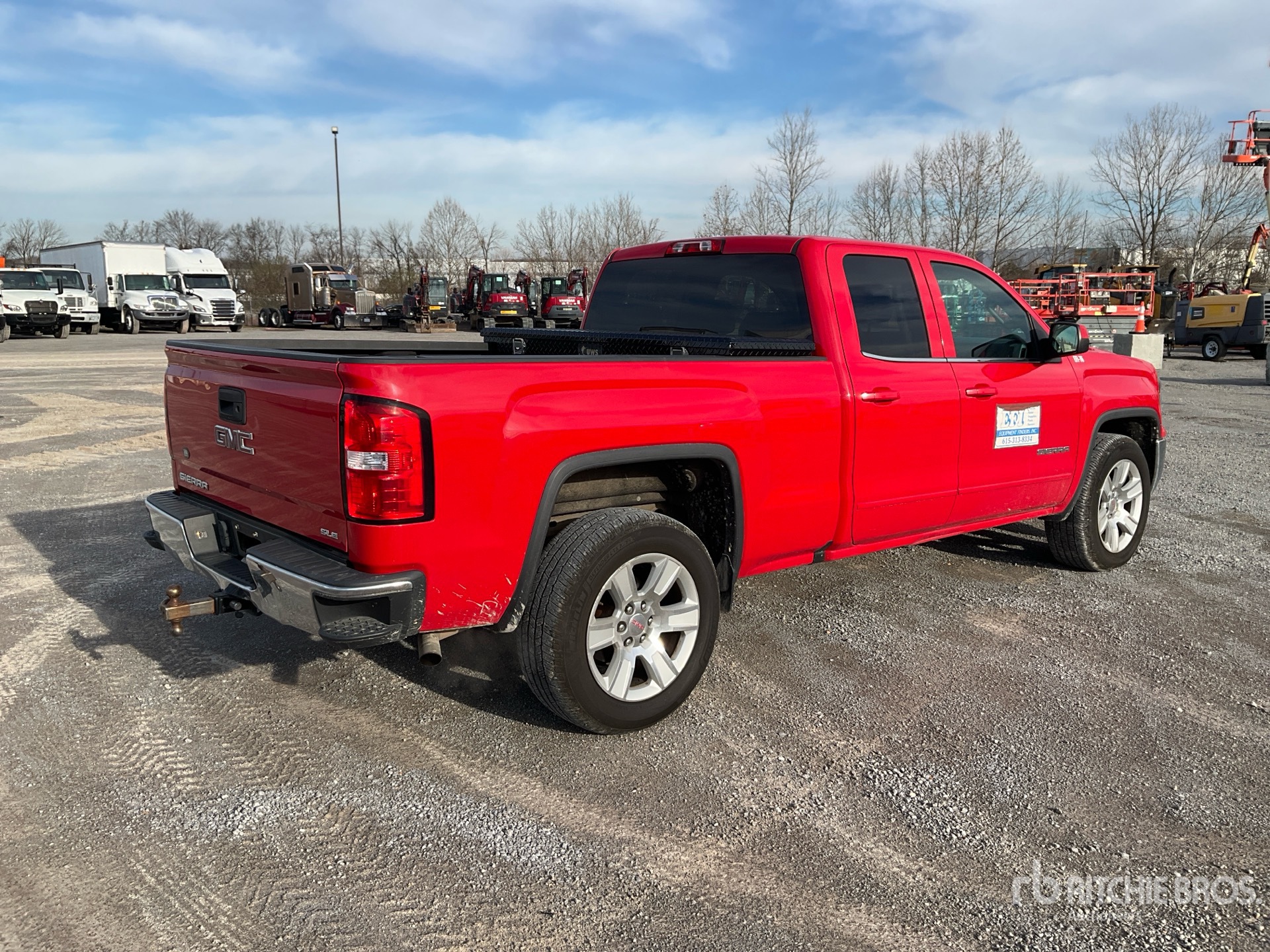 General Appearance with Bild, Ecke hinten rechts