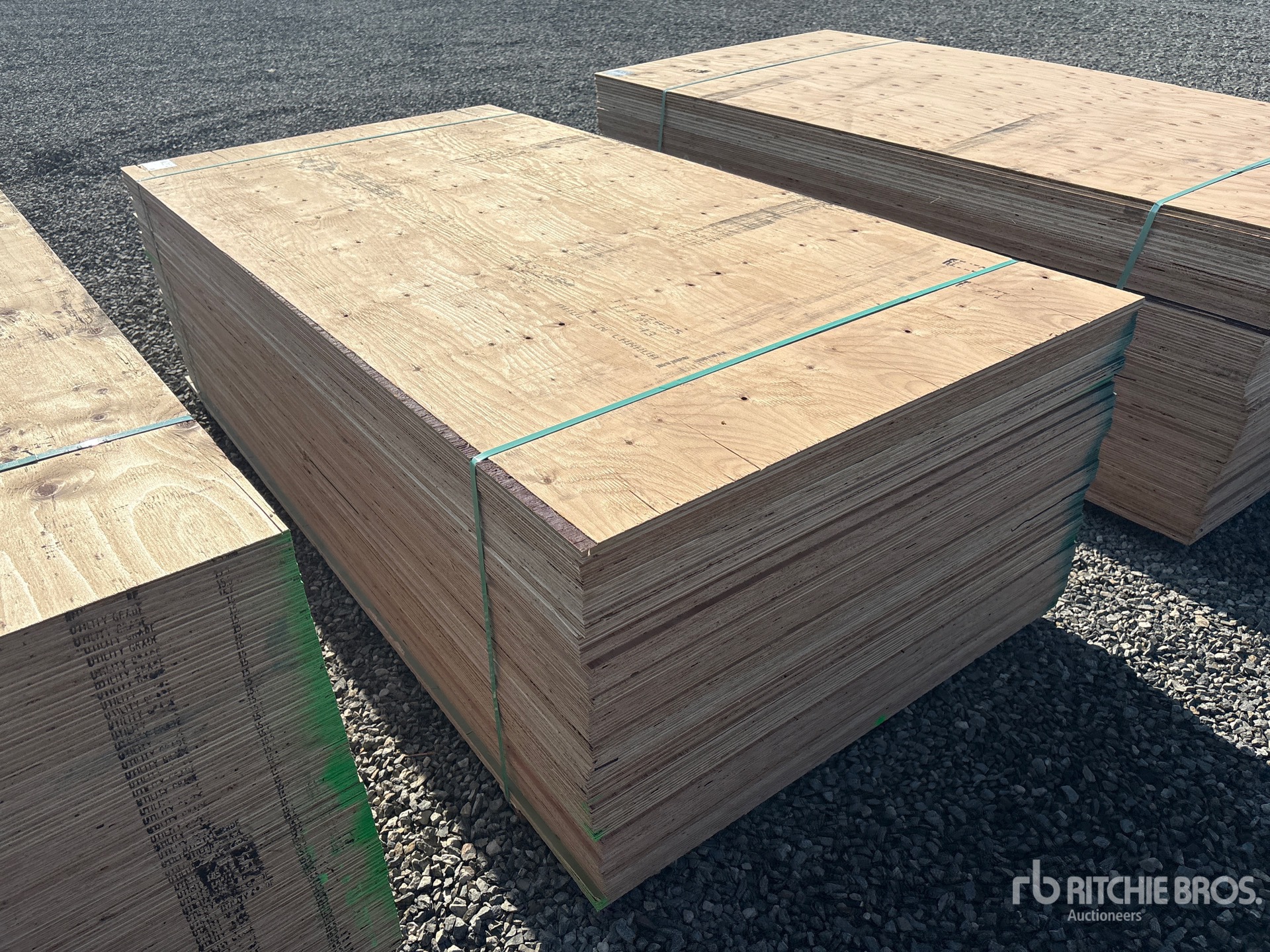 General Appearance with Bild, Ecke hinten rechts