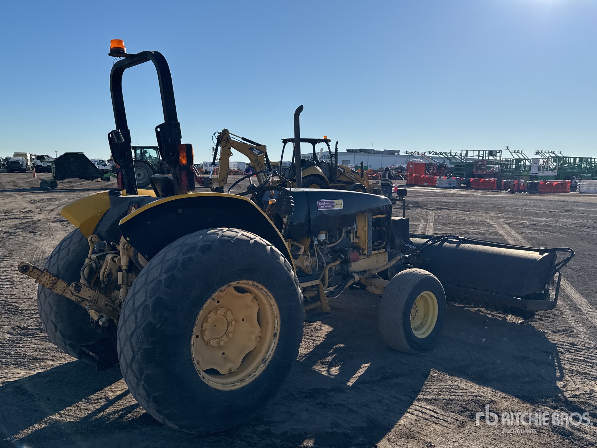 General Appearance with Bild, Ecke hinten rechts